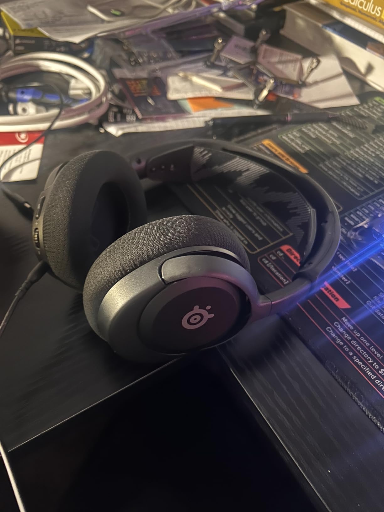 SteelSeries Arctis Nova 1 Multi-System Gaming Headset — Hi-Fi Drivers — 360° Spatial Audio — Comfort Design — Durable — Ultra Lightweight — Noise-Cancelling Mic — PC, PS5/PS4, Switch, Xbox - Black - Customer Photo 1