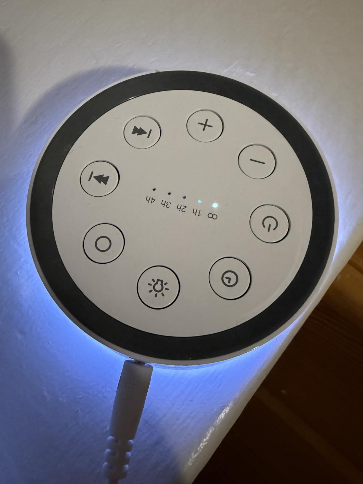 Brown Noise Sound Machine with 30 Soothing Sounds 12 Colors Night Light White Noise Machine for Adults Baby Kids Sleep Machines Memory Function 36 Volume Levels 5 Timers for Home Office Travel - Customer Photo 1