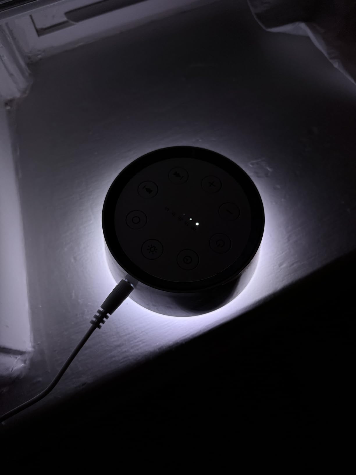 Brown Noise Sound Machine with 30 Soothing Sounds 12 Colors Night Light White Noise Machine for Adults Baby Kids Sleep Machines Memory Function 36 Volume Levels 5 Timers for Home Office Travel - Customer Photo 2