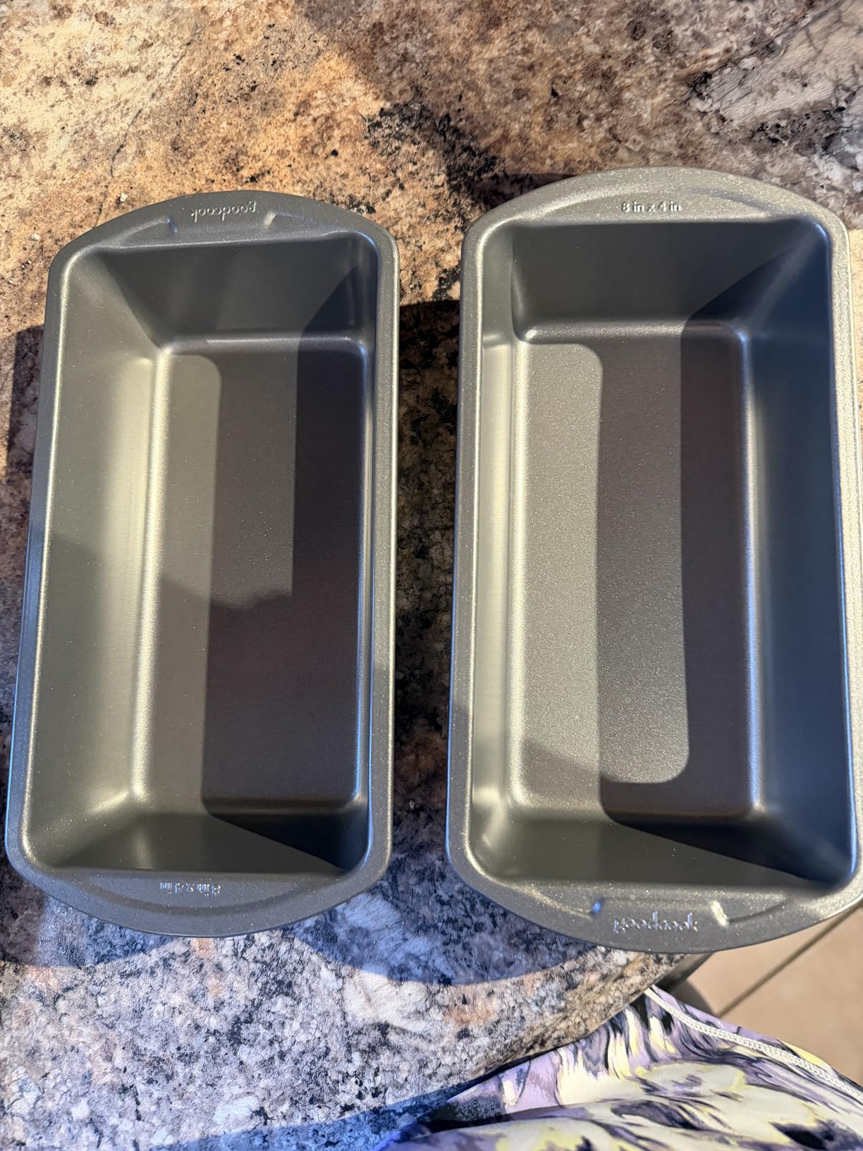 GoodCook Nonstick Loaf Pan 8 x 4-Inch Heavy-Duty Steel Bakeware with Easy-Clean Non-Stick Coating, Oven & Dishwasher Safe Pan for Meatloaf Breads Lasagnas Casseroles & More, Set of 2, Gray Customer Review GoodCook Nonstick Loaf Pan 8 x 4-Inch Heavy-Duty Steel Bakeware with Easy-Clean Non-Stick Coating, Oven & Dishwasher Safe Pan for Meatloaf Breads Lasagnas Casseroles & More, Set of 2, Gray - Customer Photo 1