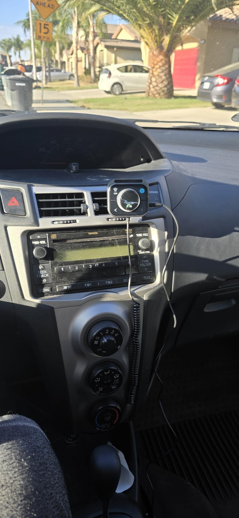 JOYROOM 96W FM Transmitter Bluetooth 6.0 Car Adapter Aux with 3 Charging Ports【PD 60W & 2 * 18W】【Air Vent Installation for Safe】 Deep HiFi Bass Player Wireless Radio Fun Car Accessories Gift Set - Customer Photo 4