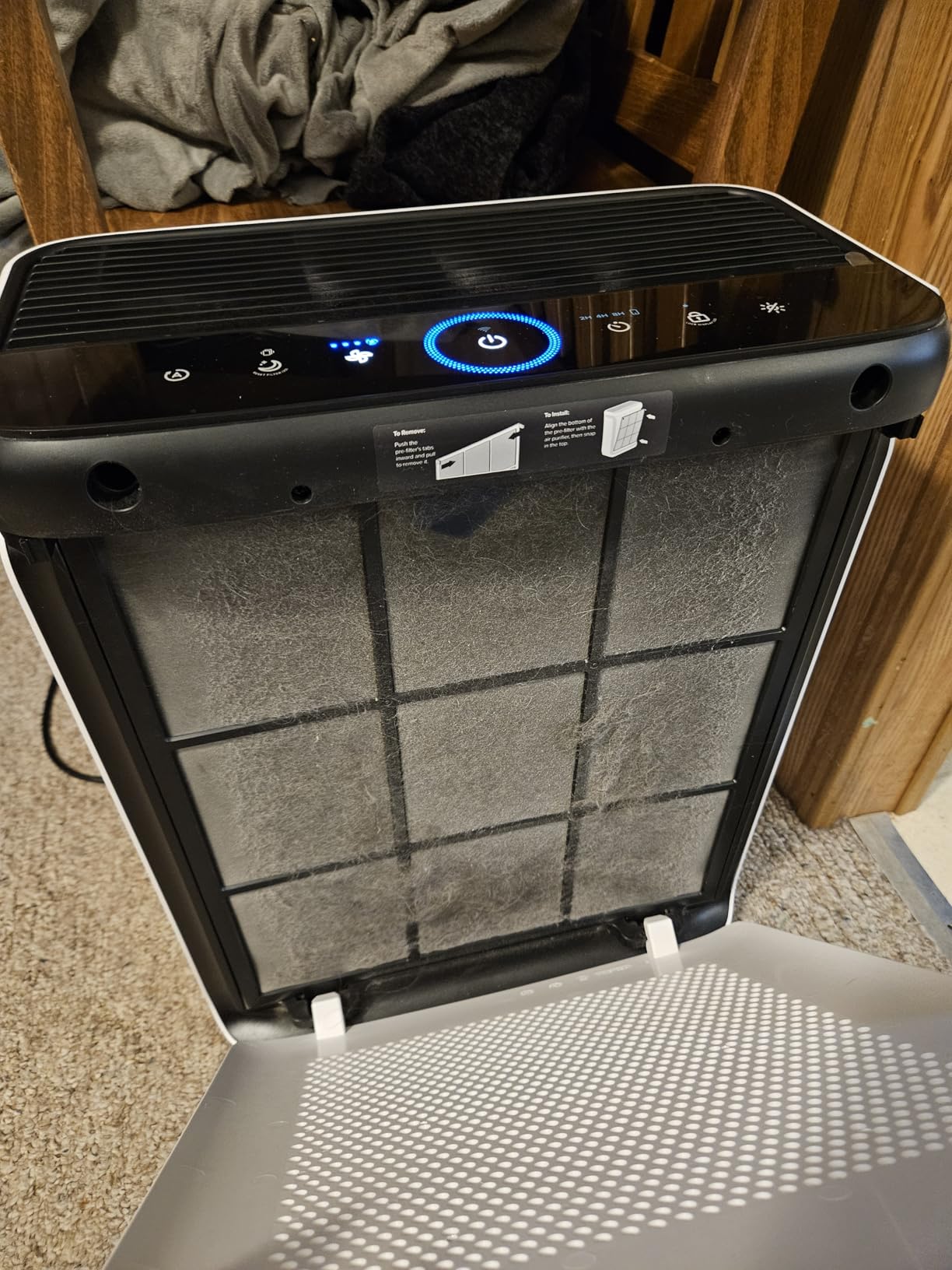 LEVOIT Air Purifiers for Home Large Room Up to 1875 Ft² with Washable Pre-Filter, Air Quality Monitor, Vital 200S-P, White customer photo 2