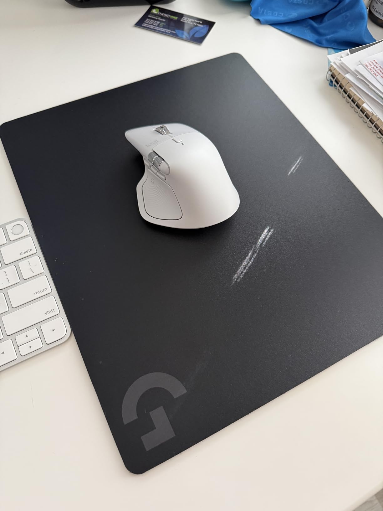 Logitech G440 Hard Gaming Mouse Pad, Optimized for Gaming Sensors, Moderate Surface Friction, Non-Slip Mouse Mat - Black - Customer Photo 5