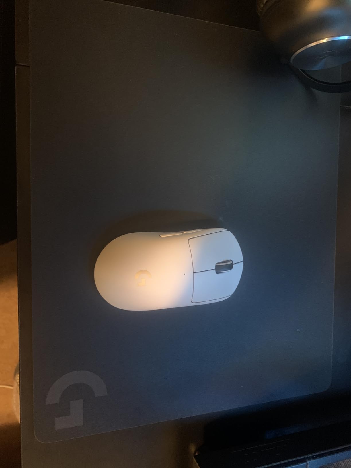 Logitech G240 Cloth Gaming Mouse Pad, Optimized for Gaming Sensors, Moderate Surface Friction, Non-Slip Mouse Mat, Mac and PC Gaming Accessories, 340 x 280 x 1 mm - Customer Photo 1