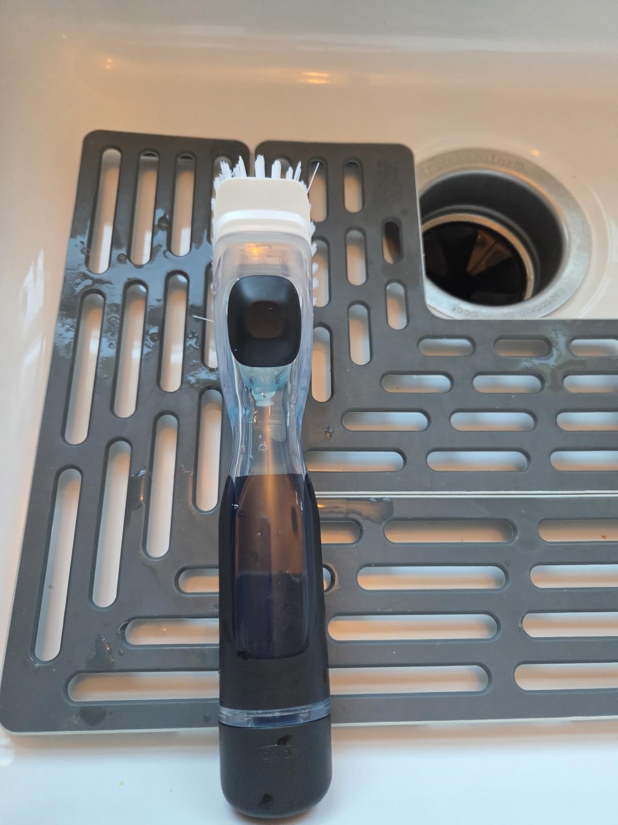OXO Good Grips Soap Dispensing Dish Scrub Brush, Cleaning Brush for Kitchen - Customer Photo 1
