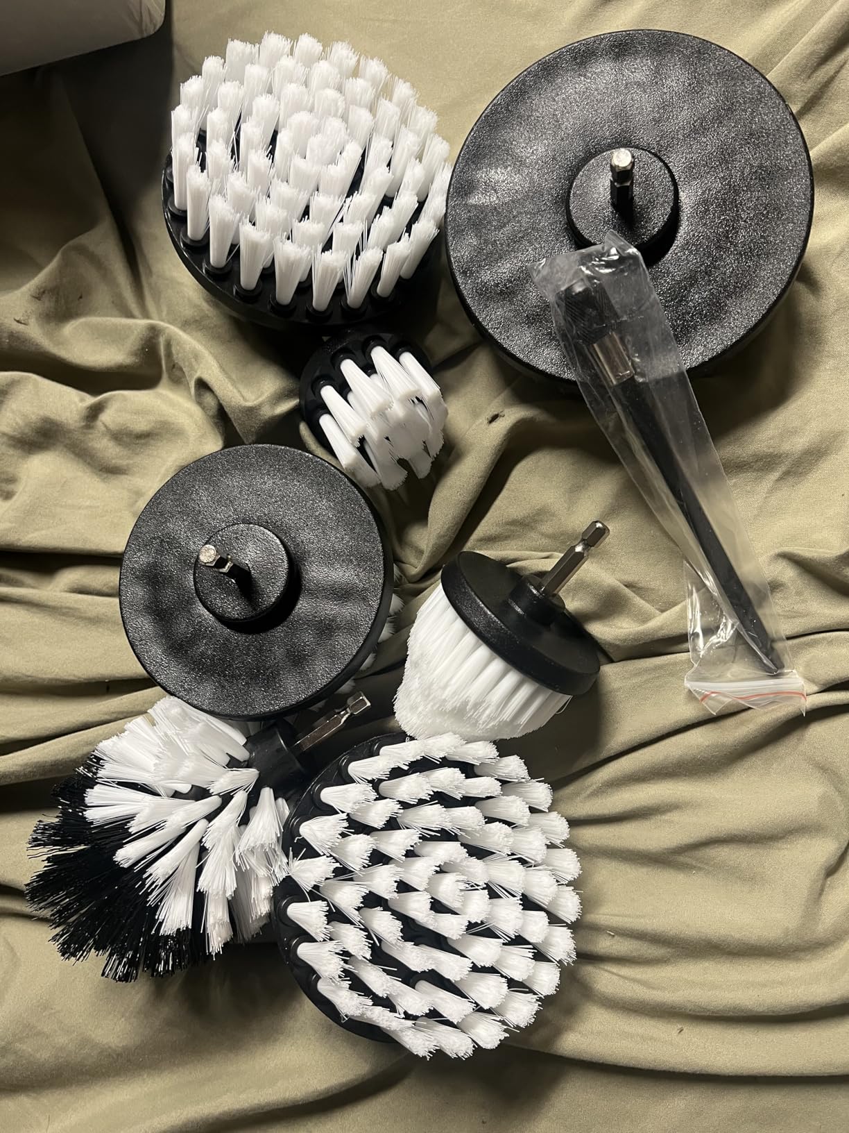 Drill Brush Attachment Set, 7 Pack 1/4in Power Scrubber Brush + Extend Long Rod, Brush Drill Attachment, Power Cleaning Scrub Brush for Bathroom, Tub, Tile, Corner, Floor - Customer Photo 1