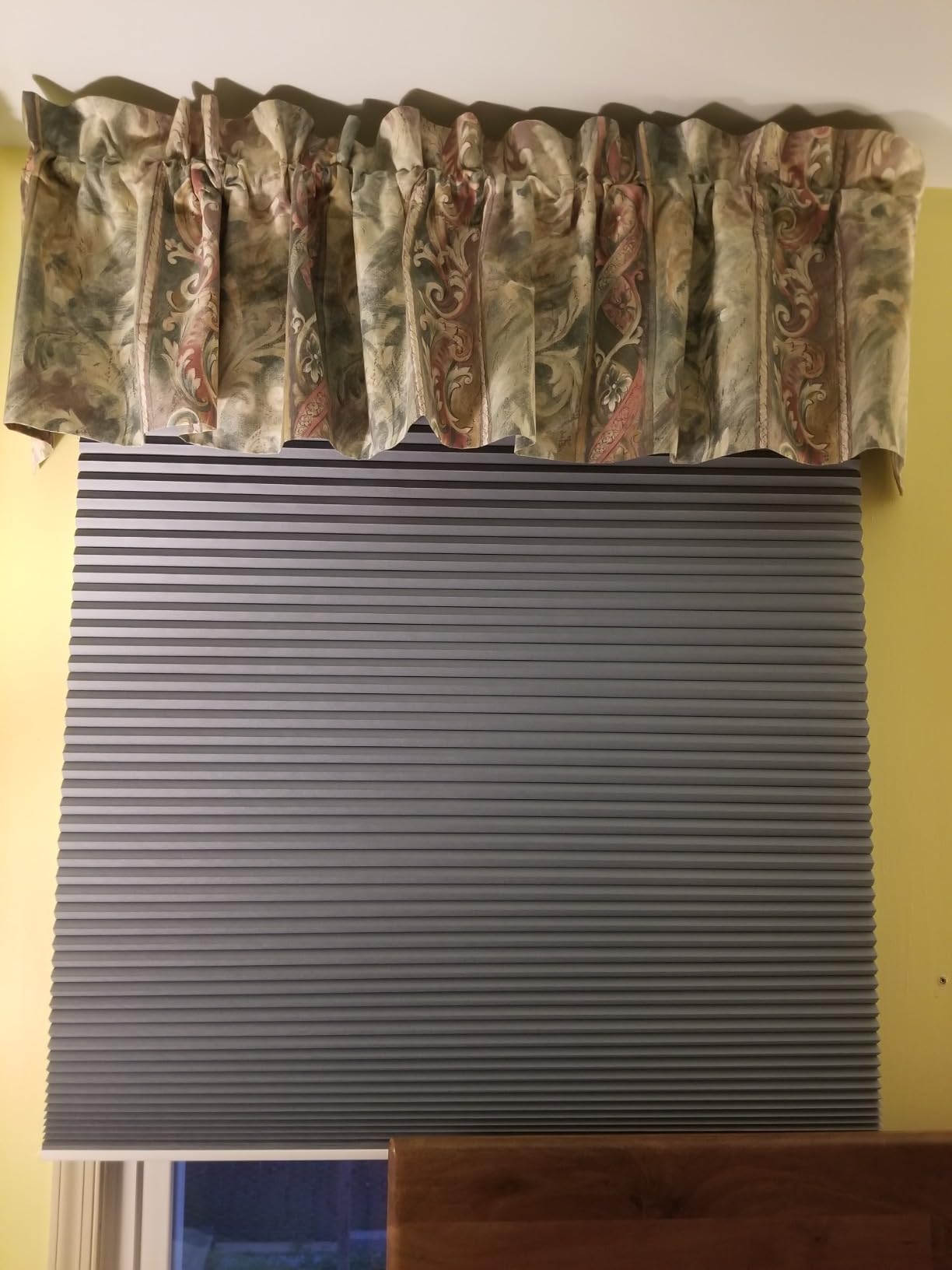 Persilux Custom Size Cellular Shades Top Down Bottom Up Cordless Light Filtering Honeycomb Blinds Thermal UV Protection Energy Saving Pleated Window Shades for Indoor Windows Easy to Install White - Customer Photo 3