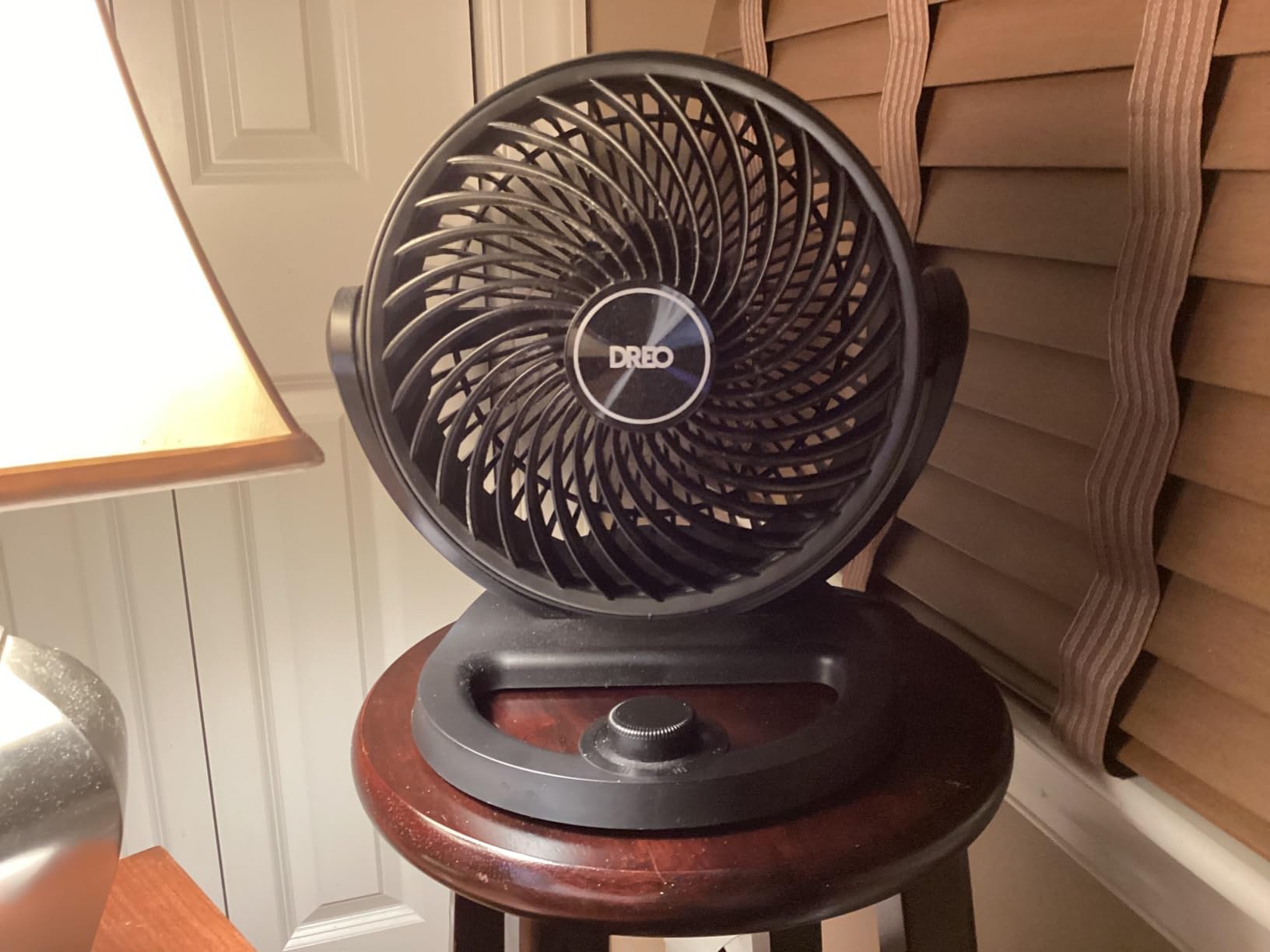 DREO Fan for Bedroom, 12 Inches, 70ft Powerful Airflow, 25db Quiet Table Air Circulator Fans for Whole Room, 120 Degree Adjustable Tilt, 3 Speeds, Desktop Fan for Home, Office, Kitchen customer photo 2
