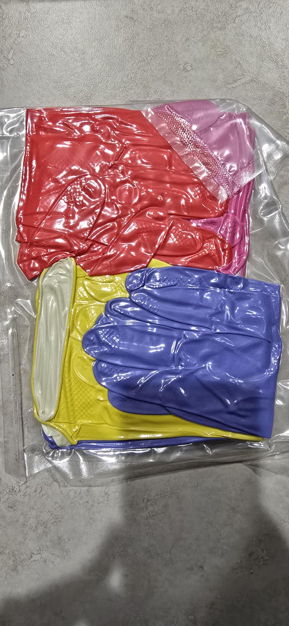 Rubber Kitchen Dishwashing Gloves - 4 Pairs Colorful Reusable Household Cleaning Gloves for Washing Dishes and Cleaning Tasks, Flexible Long-lasting and Non-Slip - Customer Photo 1