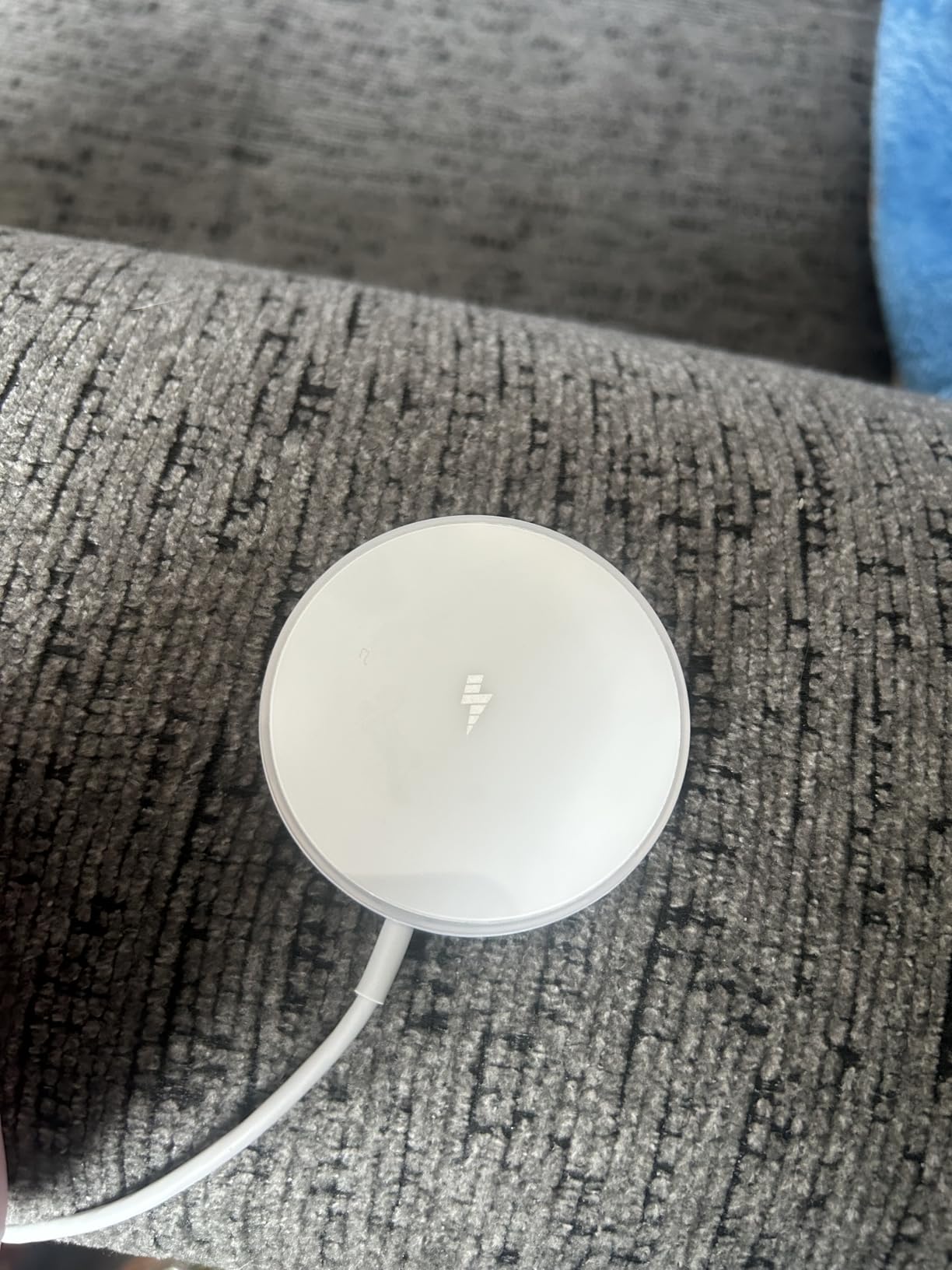Magnetic Wireless Charger 15w Apple Mag-Safe Charger for iPhone 17 Pro Max/17 Pro/17Air/17/16/15/14/13/12 Series AirPods Series LED Magnet Charging Pad Mag Safe Charger with Dual Charging Ports - Customer Photo 2