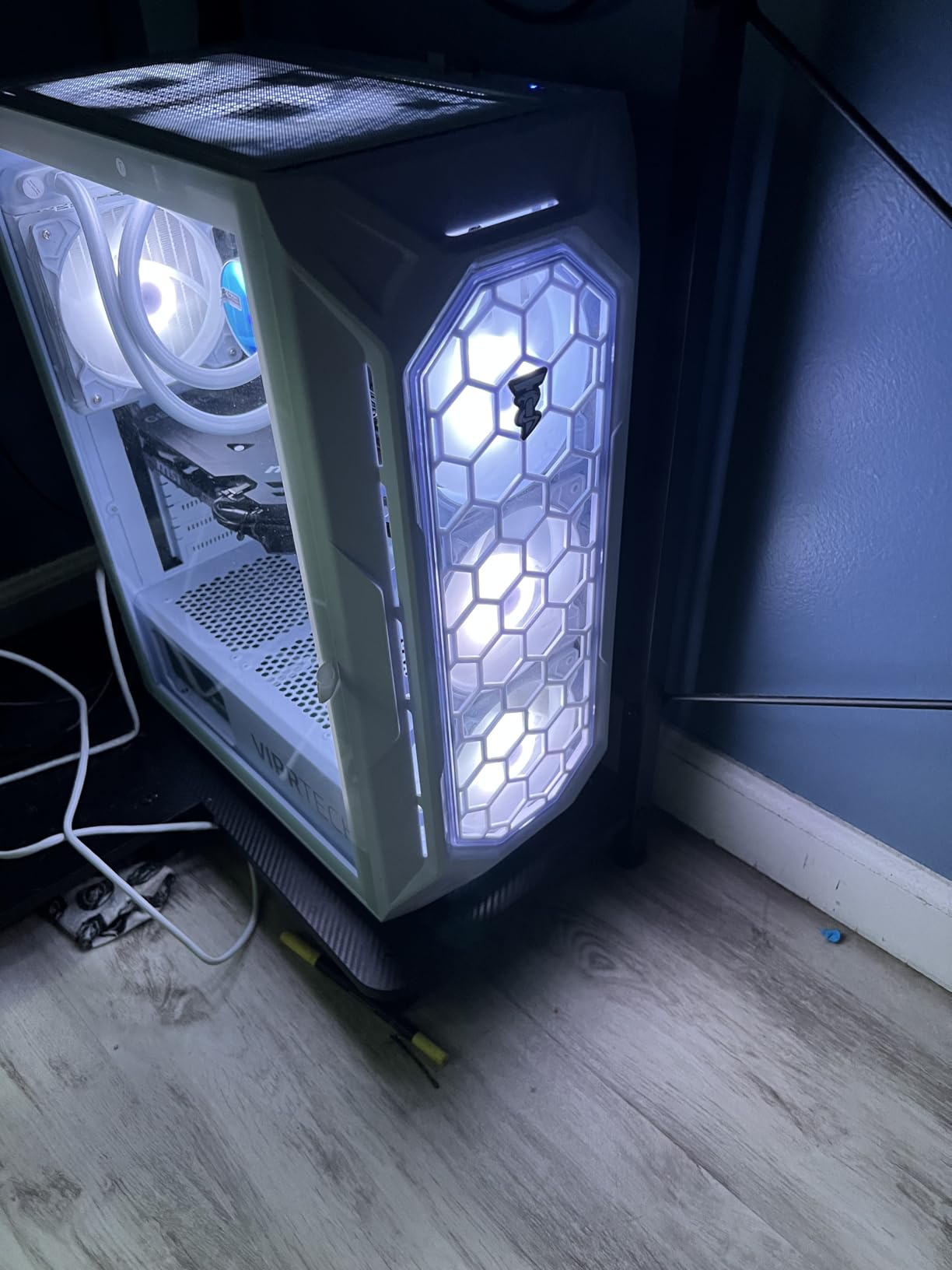 ViprTech Ghost 3.0 Liquid-Cooled PC - AMD Ryzen 5 5600X (4.6Ghz Turbo), RTX 5060 8GB, 16GB DDR4 3200, 1TB NVMe SSD, VR-Ready, Streaming, WiFi BT, RGB, Win 11, Warranty, Gaming Desktop Computer customer photo 1