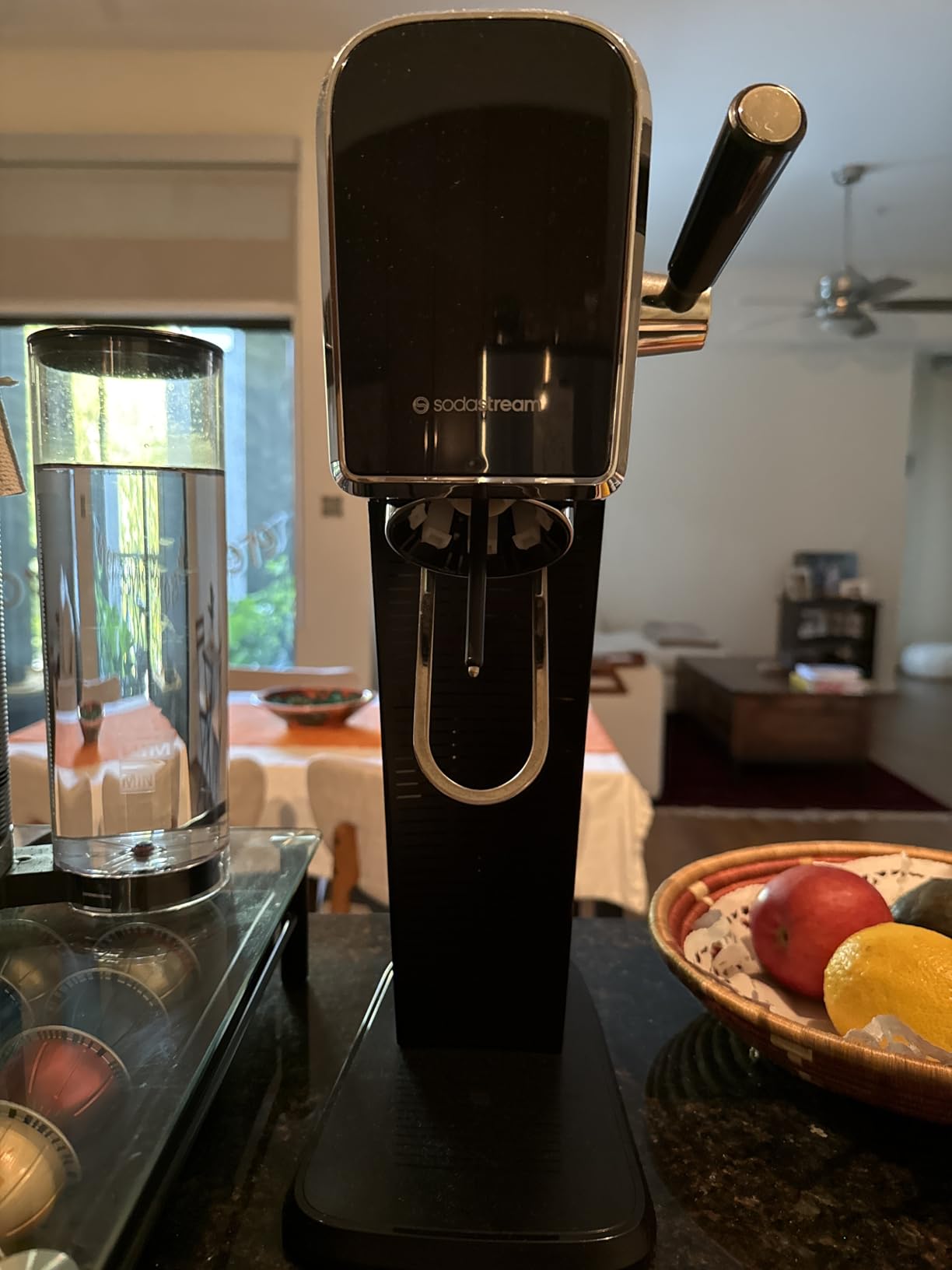 ART Sparkling Water Maker | STARTER KIT | CQC CO2 system | Includes 1x CO2 Cylinder, 1x32 & 1x16 Fl Oz Dishwasher Safe Bottles | Combine with Pepsi Flavors | Black customer photo 2