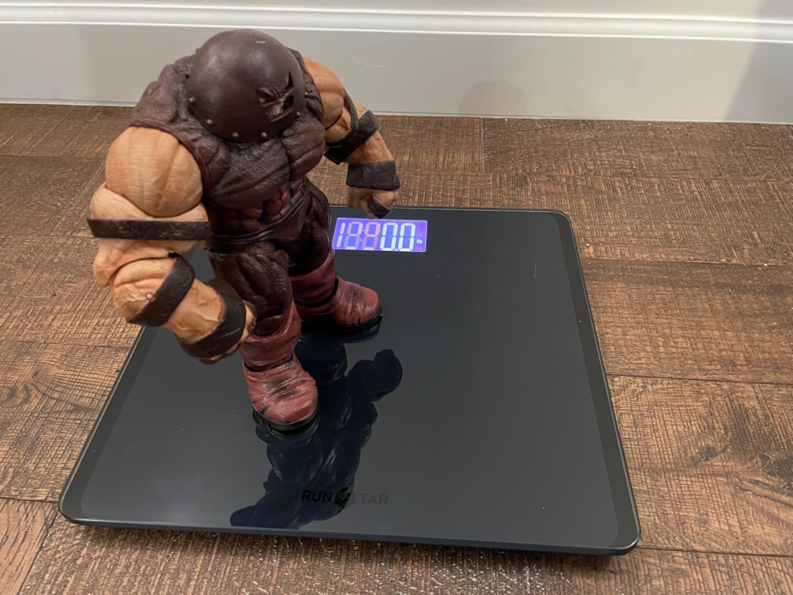 550lb Bathroom Digital Scale for Body Weight with Ultra-Wide Platform and Large LCD Display, Accurate High Precision Scale with Extra-High Capacity - Customer Photo 2