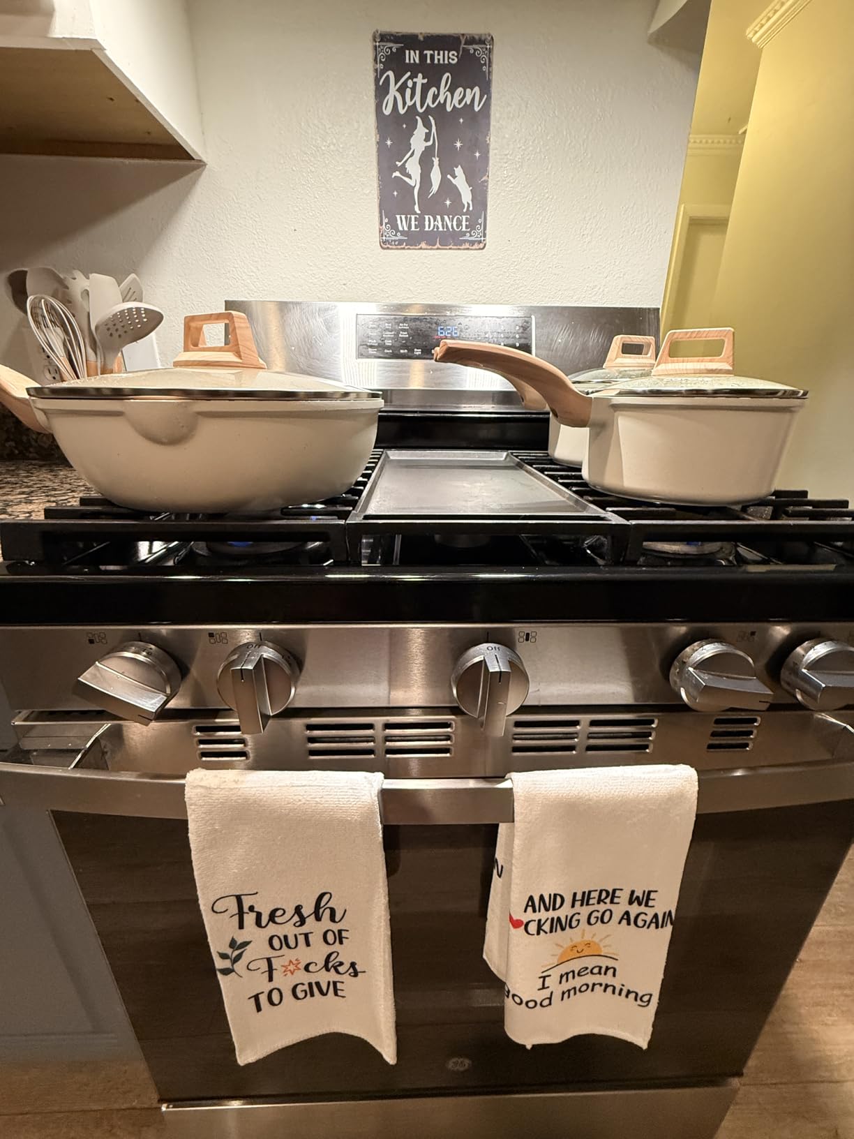 CAROTE 21Pcs Pots and Pans Set, Nonstick Cookware Sets, White Granite Induction Cookware Non Stick Cooking Set w/Frying Pans & Saucepans(PFOS, PFOA Free) - Customer Photo 1