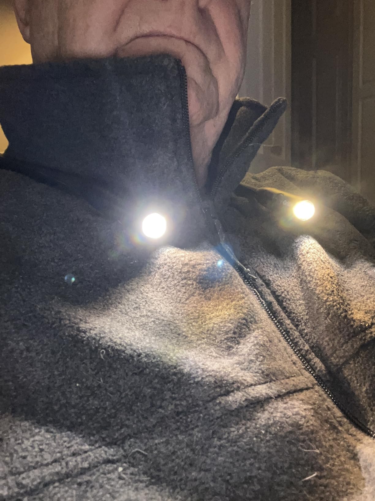 Gritin LED Neck Reading Light,Book Light for Reading in Bed-Eye Caring 3 Colors, Dimmable Brightness, Bendable Arms, 80+Hrs Runtime, Neck Round Design, Comfortable &Lightweight for Crafting, Knitting - Customer Photo 2
