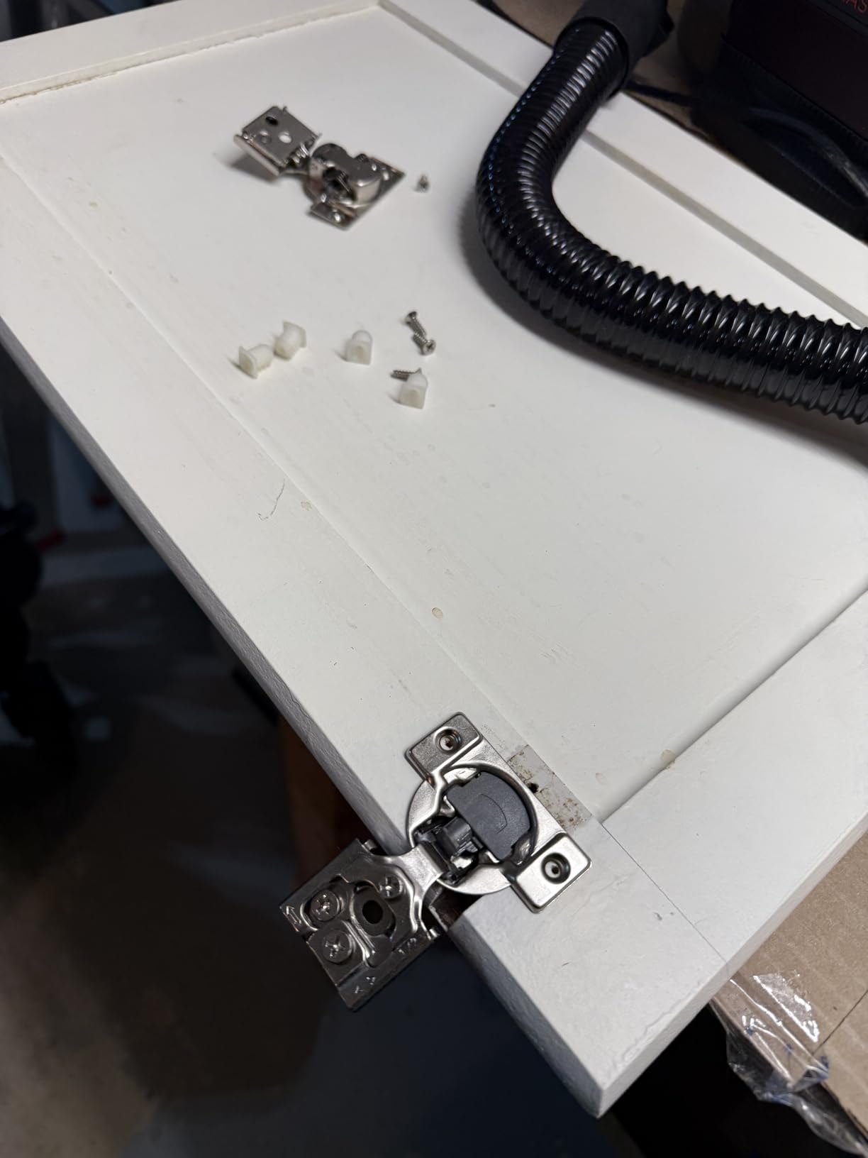 Metal Concealed Hinge Jig with Quick Clamp and Dust Vacuum Adapter Concealed Door Hinge Jig 35mm Cabinet Hinge Jig Hinge Hole Drilling Jig for Woodworking Door Cabinet Hinges Mounting Tool Customer Review Metal Concealed Hinge Jig with Quick Clamp and Dust Vacuum Adapter Concealed Door Hinge Jig 35mm Cabinet Hinge Jig Hinge Hole Drilling Jig for Woodworking Door Cabinet Hinges Mounting Tool - Customer Photo 1