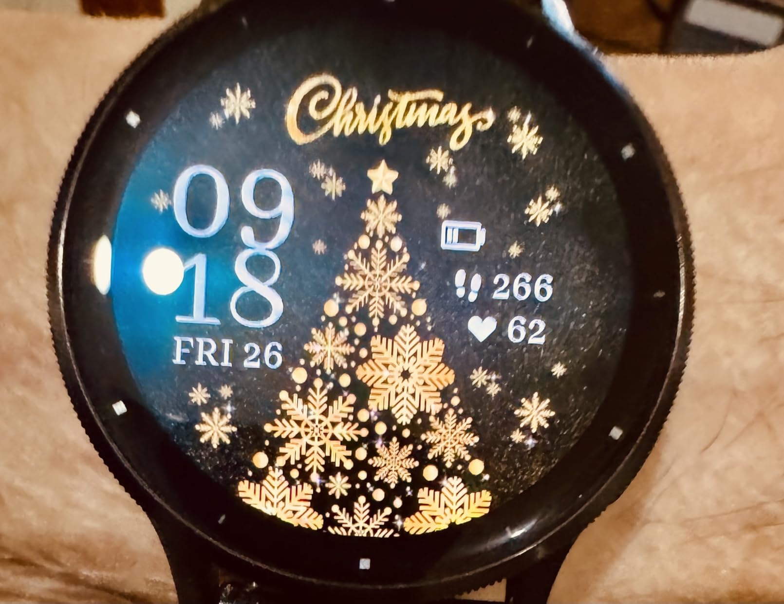 Garmin Venu 3 Slate Stainless Steel Bezel 1.4-Inch AMOLED Touchscreen Display Smart Watch with 45mm Black Case and Silicone Band customer photo 2
