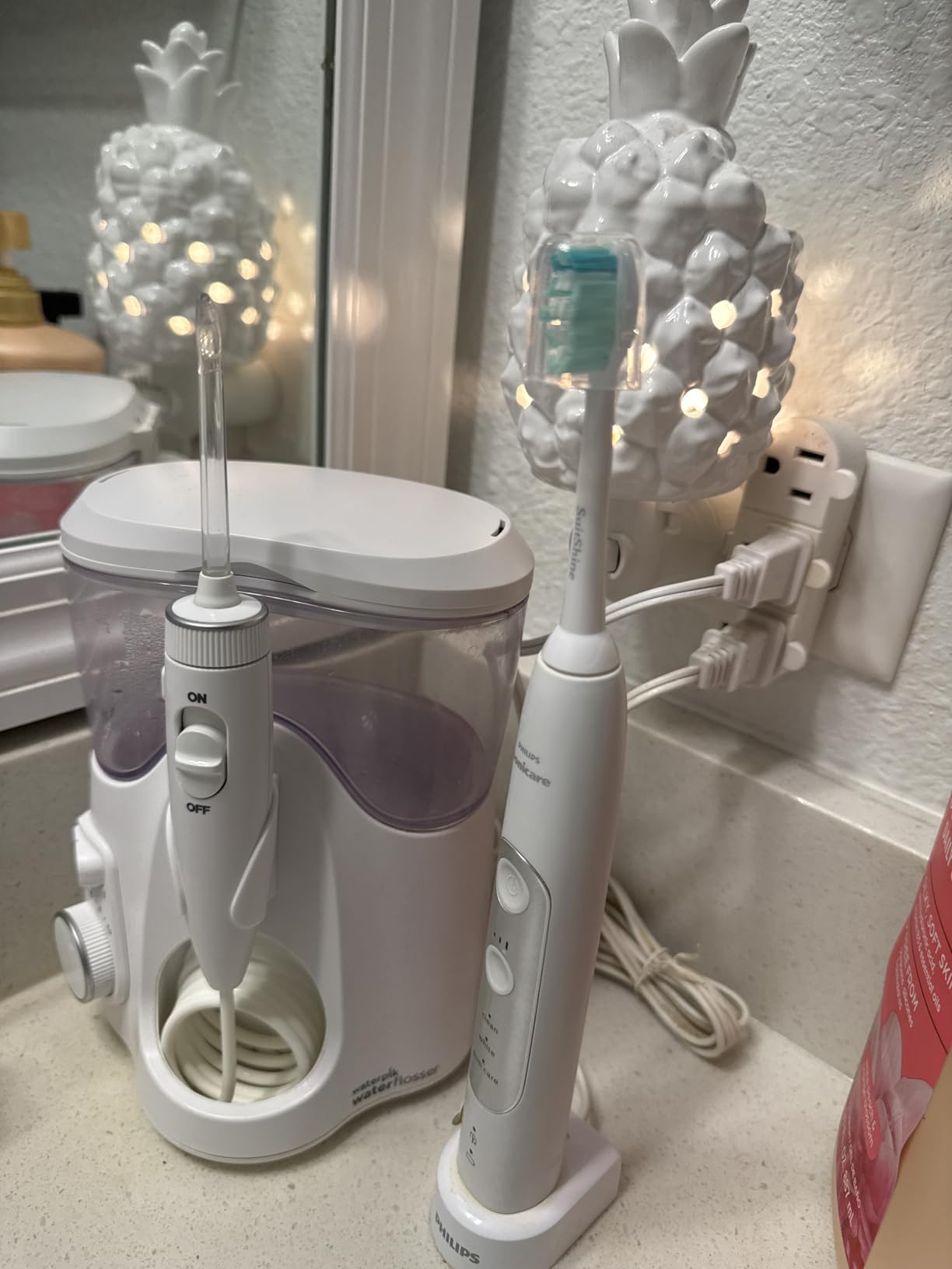 Replacement Toothbrush Heads Compatible with Philips Sonicare and More Click-on Handles 8 Pack White Customer Review Replacement Toothbrush Heads Compatible with Philips Sonicare and More Click-on Handles 8 Pack White - Customer Photo 1