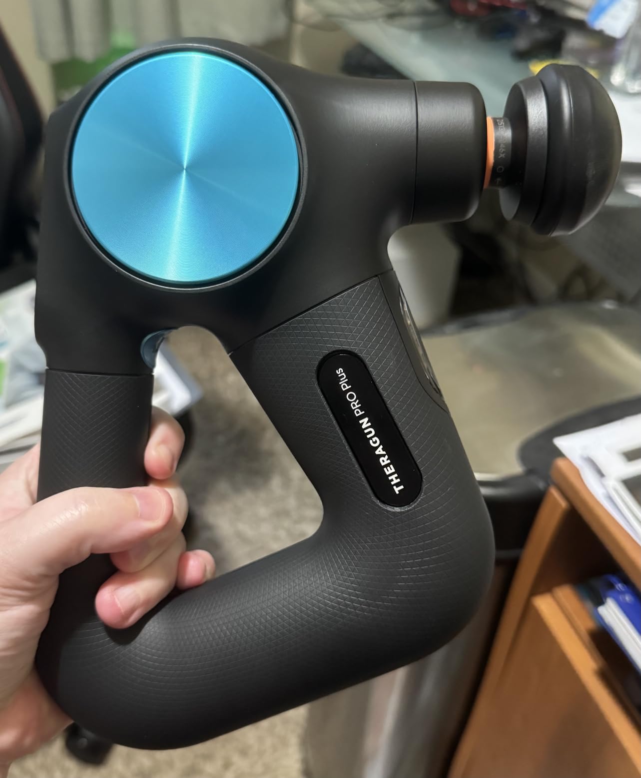Therabody Theragun PRO Plus - 6-in-1 Deep Tissue Percussion Massage Gun, Handheld Personal Massager for Full Body Pain Relief & Muscle Tension with Biometric Breathwork, Vibration & Heated Attachments - Customer Photo 1