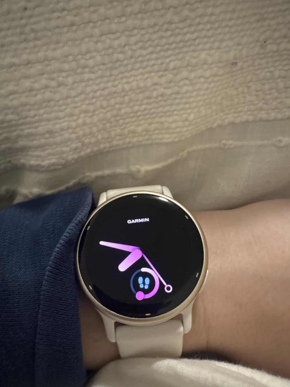 vívoactive 5, Health and Fitness GPS Smartwatch, AMOLED Display, Up to 11 Days of Battery, Orchid customer photo 1