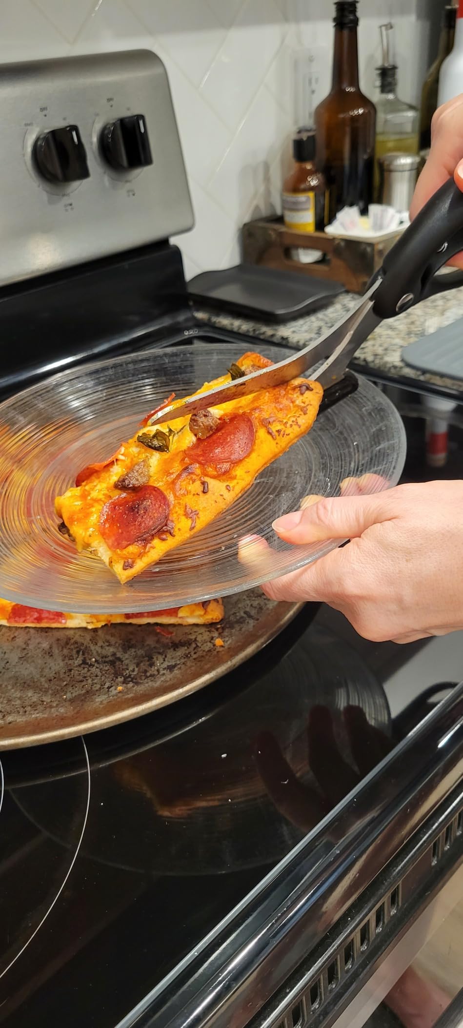 Loftern Pizza Scissors - Non-Stick Pizza Scissors with Firm Grip Base - Food Grade Stainless Steel Pizza Cutter - 5-in-1 Food Slicer & Pizza Server - Durable, Safe & Mess Free - Customer Photo 2