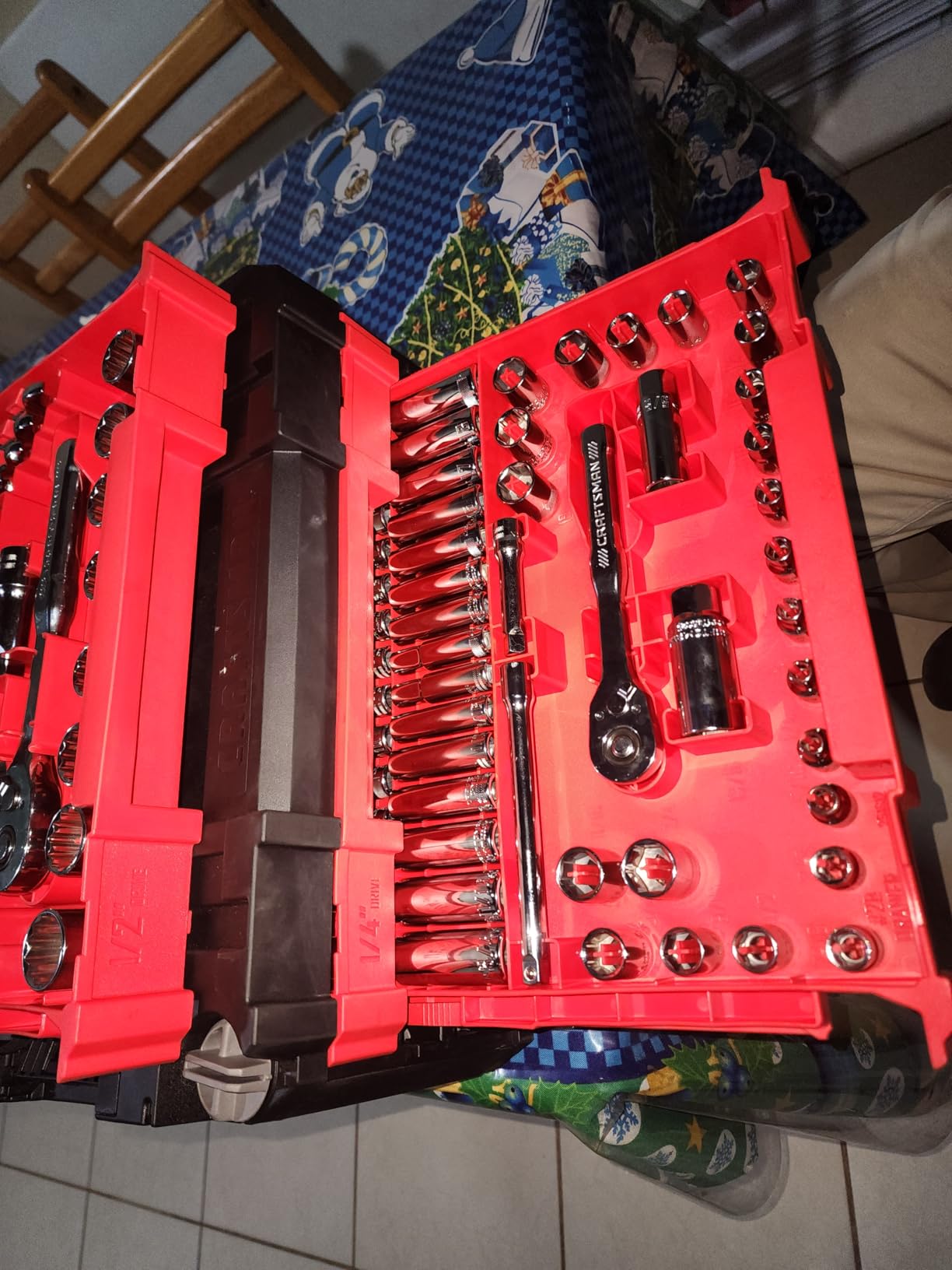 CRAFTSMAN 230 Pcs Mechanics Tool Set, Socket Wrench Set, Car Tool Kit with VERSASTACK Toolbox, SAE and Metric, 1/4 in, 3/8 in, and 1/2 Drive, Short and Long Arm Hex Keys (CMMT45306) customer photo 1