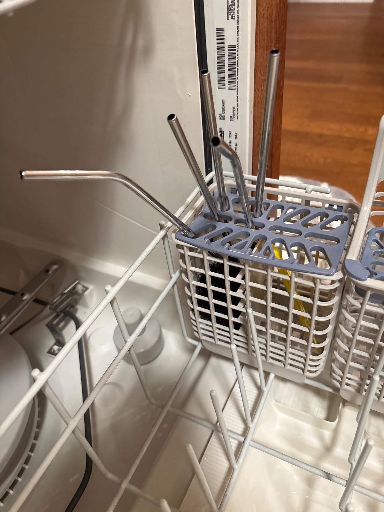 16 Pack of Reusable Stainless Steel Metal Straws, 8 Straight + 8 Bent 8.5 inch Metal Straws with 2 Cleaning Brushes, Straw Compatible with 20oz Stanley Cup - Customer Photo 1