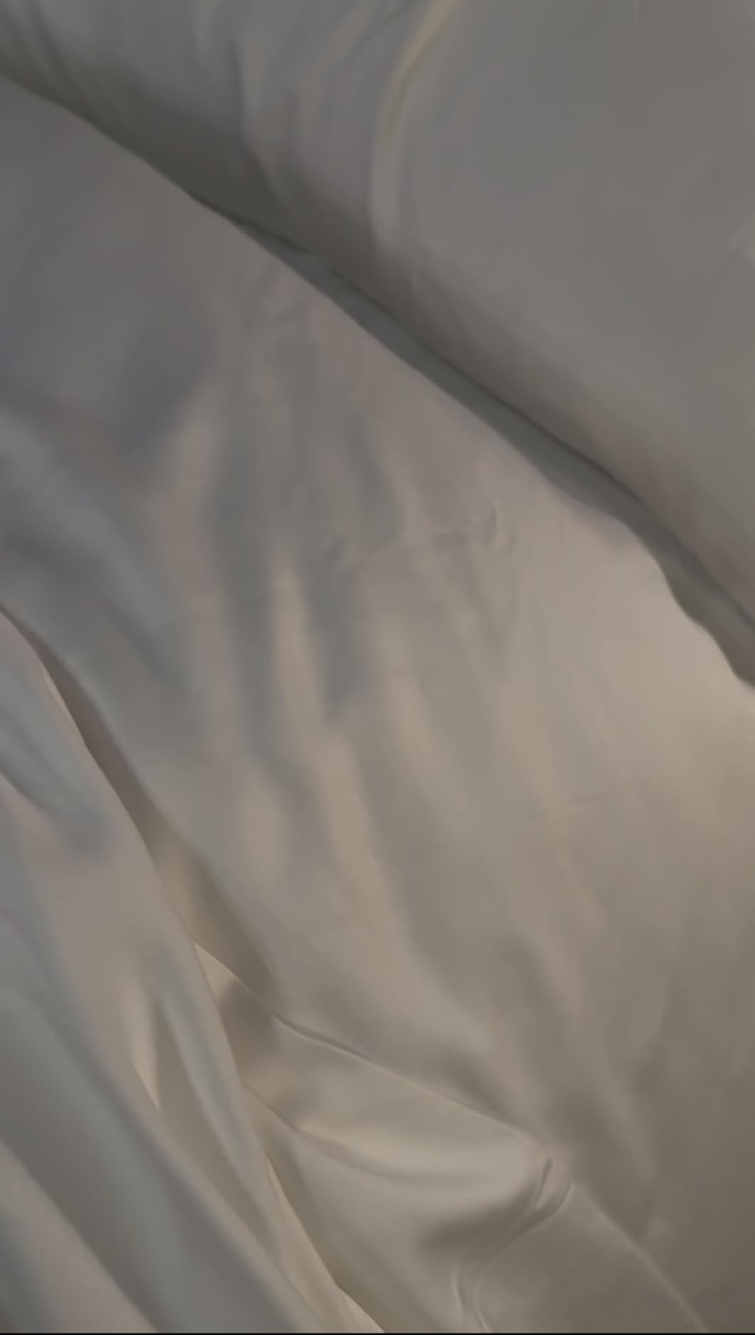DECOLURE 100% Viscose Derived from Bamboo Sheets King Size - Luxury 6 Pc Naturally Cooling Sheets, Ultra Soft Bed Set - Deep 17 DECOLURE 100% Viscose Derived from Bamboo Sheets King Size - Luxury 6 Pc Naturally Cooling Sheets, Ultra Soft Bed Set - Deep 17