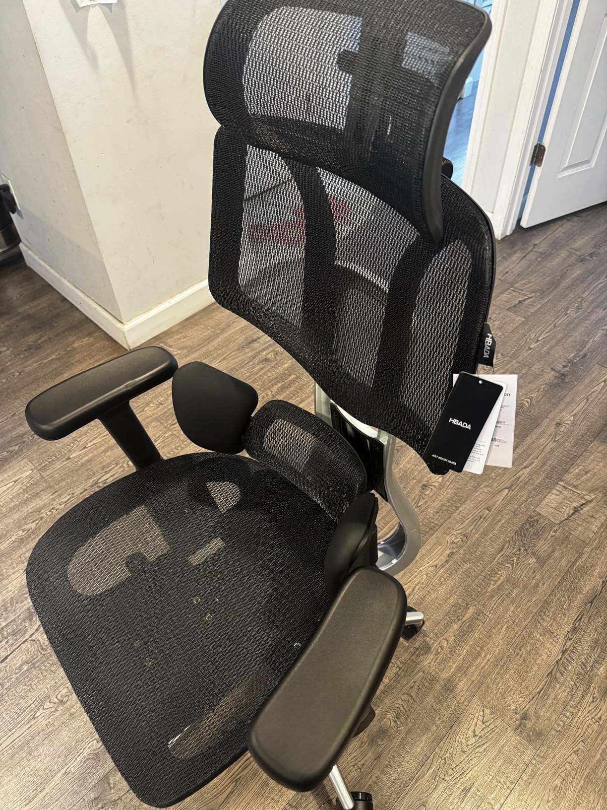 Hbada E3 Air Ergonomic Office Chair, Big and Tall Office Chair - with 3-Zone Dynamic Lumbar Support, 3D Adjustable Headrest, 3D Adjustable Armrests, Swivel Customer Review Hbada E3 Air Ergonomic Office Chair, Big and Tall Office Chair - with 3-Zone Dynamic Lumbar Support, 3D Adjustable Headrest, 3D Adjustable Armrests, Swivel - Customer Photo 1