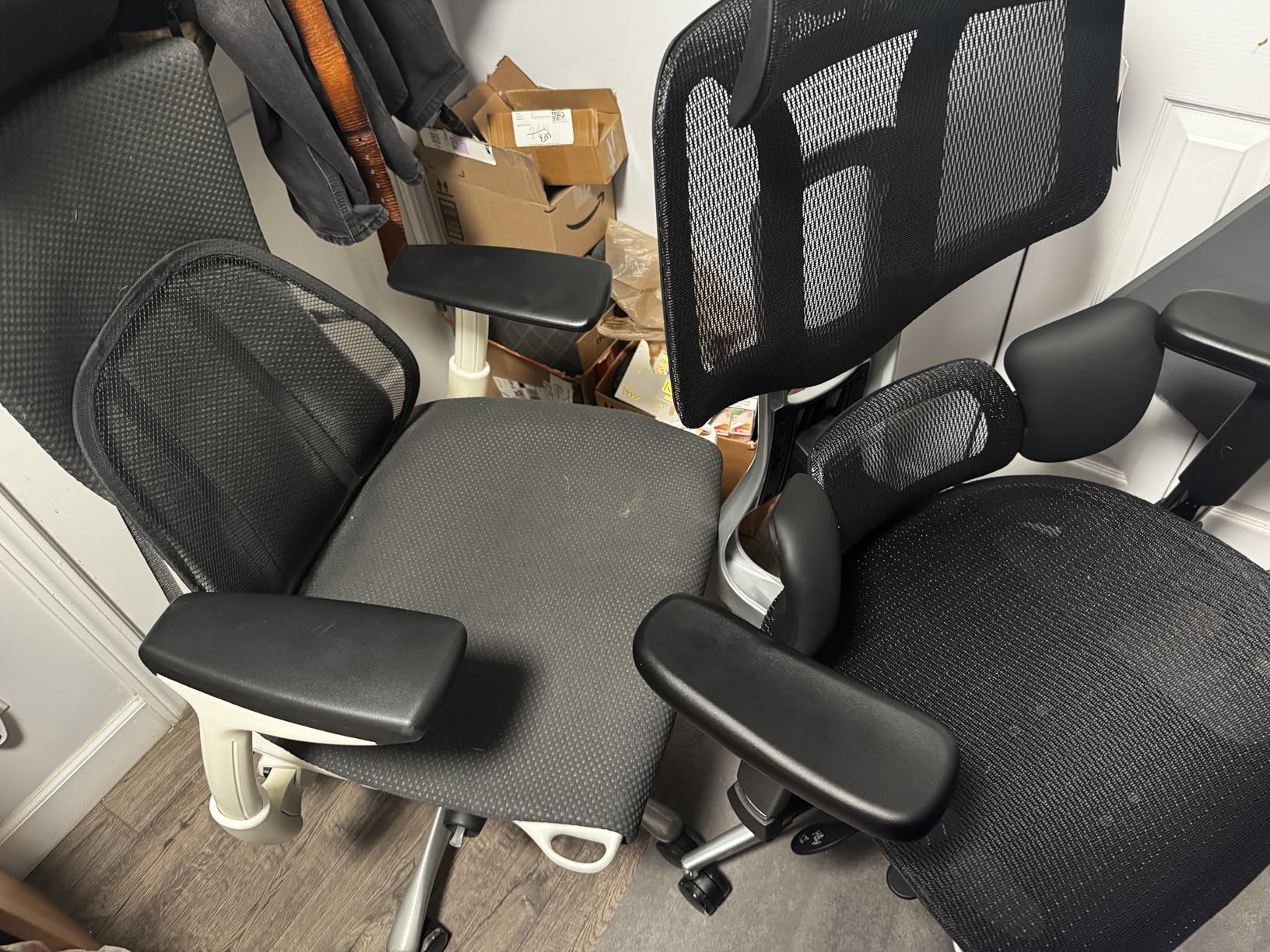 Hbada E3 Air Ergonomic Office Chair, Big and Tall Office Chair - with 3-Zone Dynamic Lumbar Support, 3D Adjustable Headrest, 3D Adjustable Armrests, Swivel Customer Review Hbada E3 Air Ergonomic Office Chair, Big and Tall Office Chair - with 3-Zone Dynamic Lumbar Support, 3D Adjustable Headrest, 3D Adjustable Armrests, Swivel - Customer Photo 2