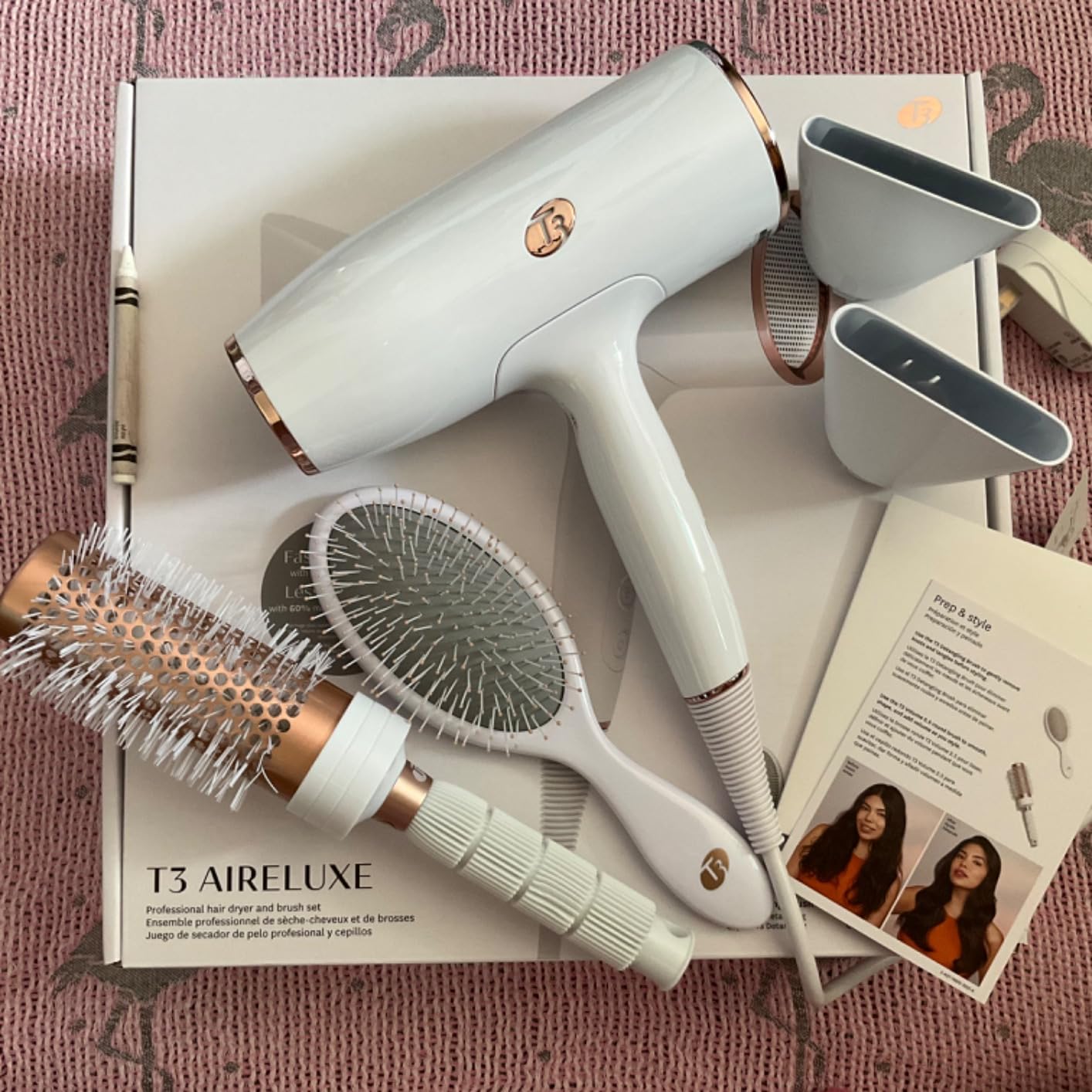 T3 AireLuxe Professional Ionic Hair Dryer and Brush Set, with 5 Heat and 3 Speed Settings, Ion Generator, Cool Shot, Includes Paddle Brush and 2.5 T3 AireLuxe Professional Ionic Hair Dryer and Brush Set, with 5 Heat and 3 Speed Settings, Ion Generator, Cool Shot, Includes Paddle Brush and 2.5