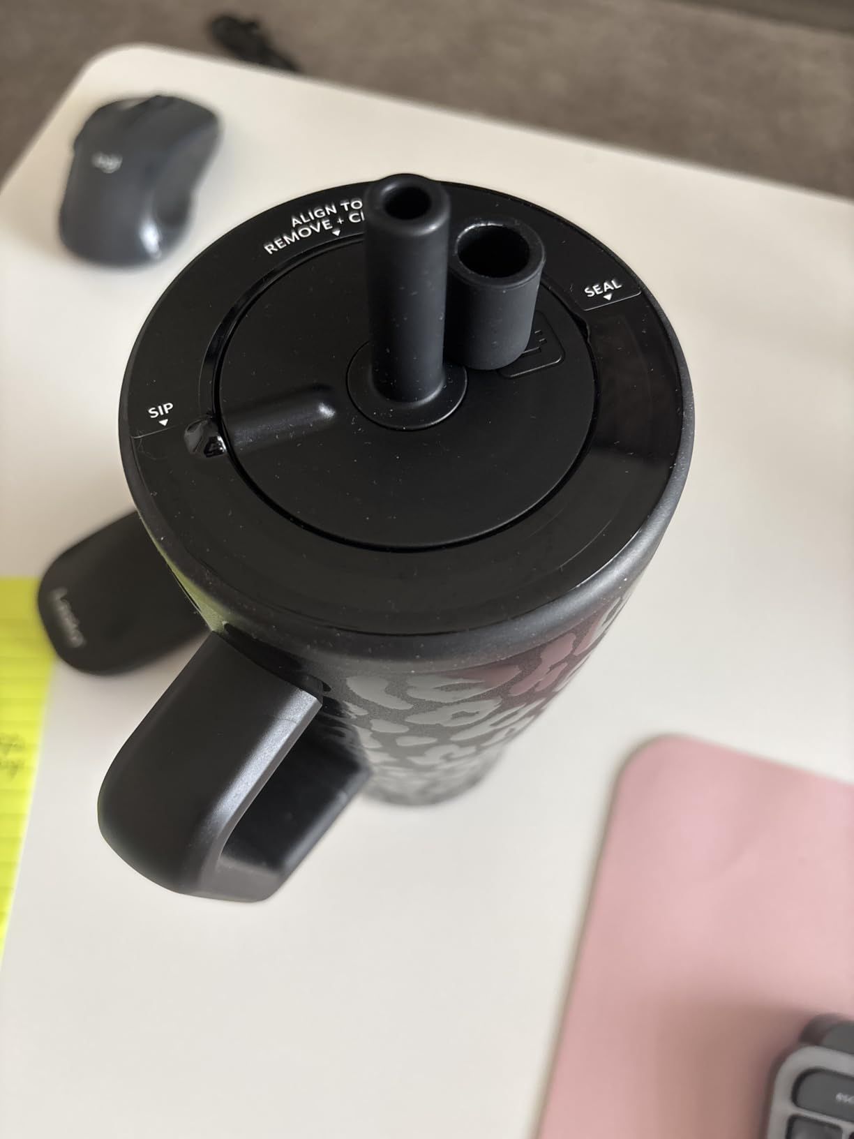 BruMate Era 40 oz Tumbler with Handle and Straw | 100% Leakproof Insulated Water Bottle Tumbler with Lid and Flexible SoftSip Straw | Made of Stainless Steel | Cup Holder Friendly | 40oz (Dark Aura) customer photo 2