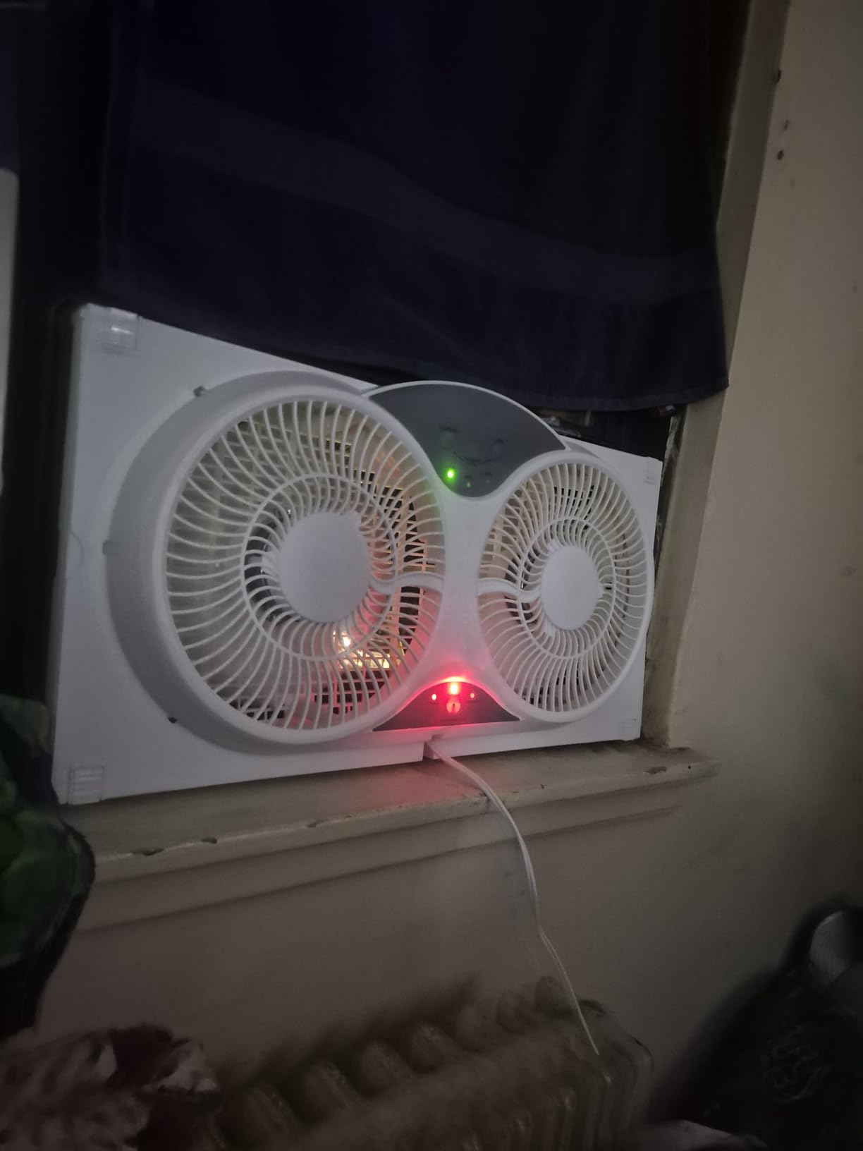 Craig Dual Window Fan with Reversible Airflow - Perfect Window Fans for Home Bedroom, Exhaust & Intake Options, Remote Controlled - Customer Photo 1