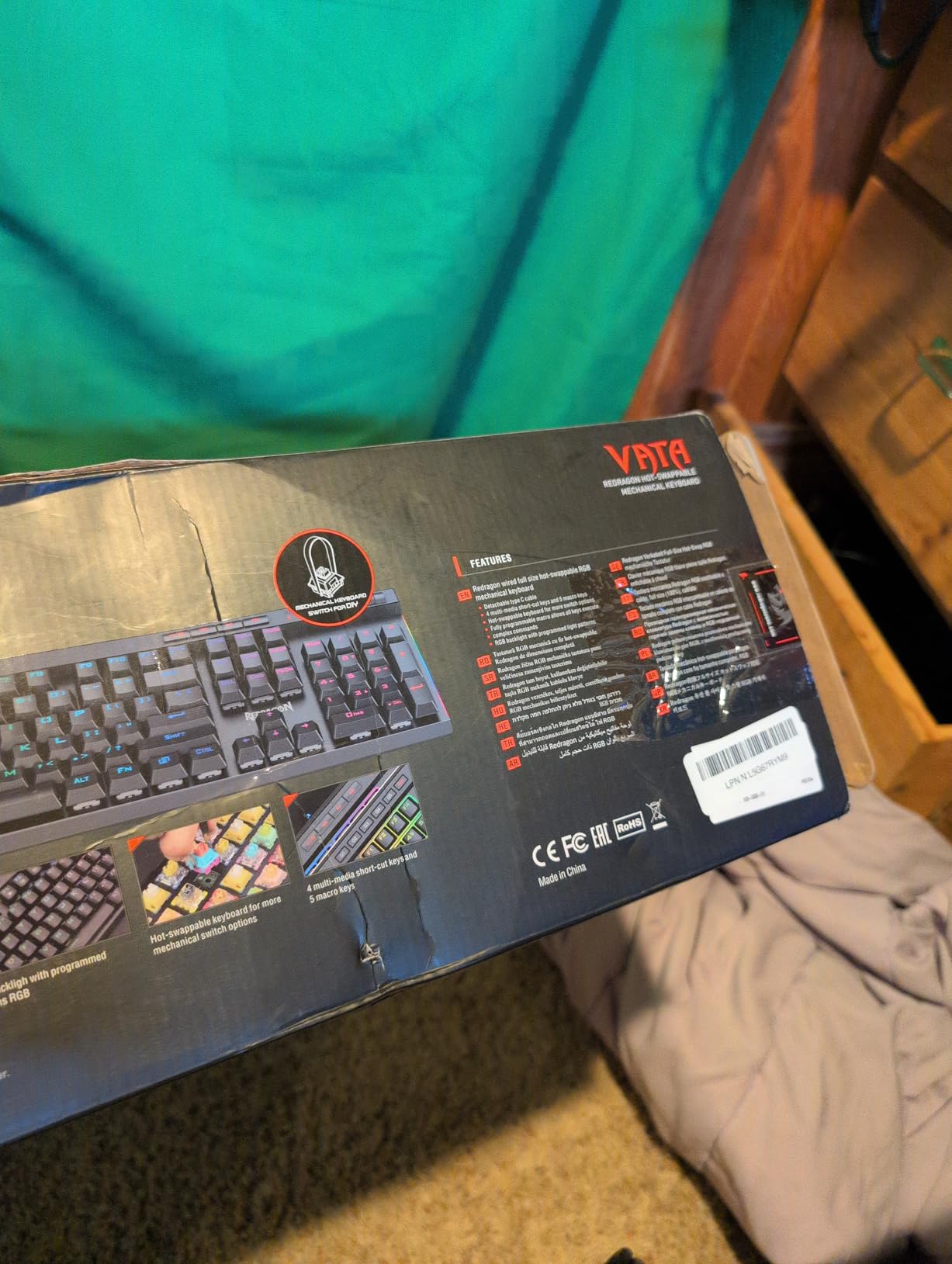 Redragon K580 PRO Wireless RGB Gaming Keyboard, 3-Modes 104 Keys Mechanical Keyboard w/Hot-Swap Socket, Dedicated Media Controls & Onboard Macro Recording, Linear Red Switch customer photo 1