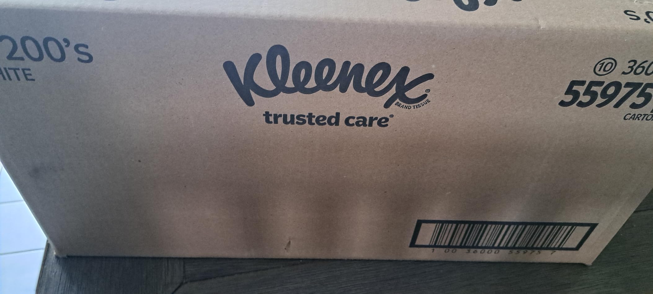 Kleenex Trusted Care Facial Tissues, 8 Flat Boxes, 200 Tissues per Box, 2-Ply, Packaging May Vary - Customer Photo 1