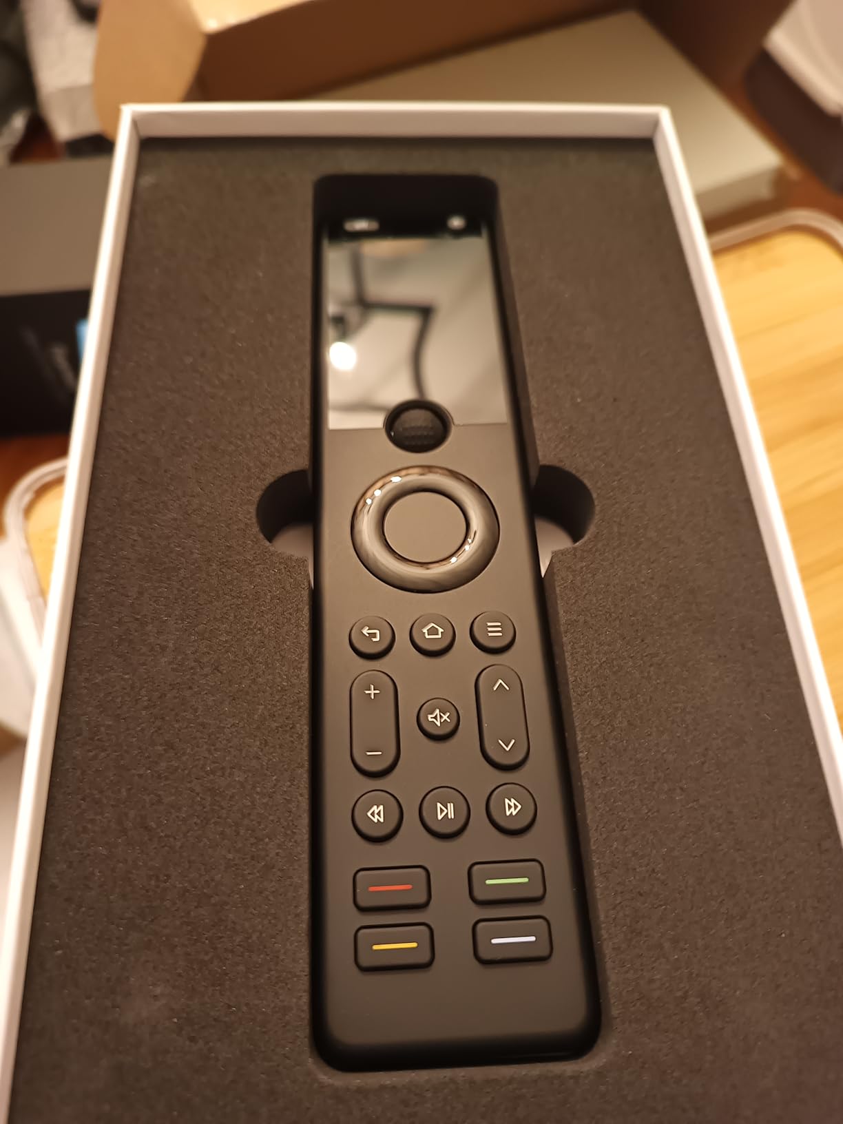 SofaBaton X1S Universal Remote with Hub and App, All in One Smart Universal Remote Control with Customize Activities, Control Up to 60 IR/Bluetooth/WiFi Devices Customer Review SofaBaton X1S Universal Remote with Hub and App, All in One Smart Universal Remote Control with Customize Activities, Control Up to 60 IR/Bluetooth/WiFi Devices - Customer Photo 2