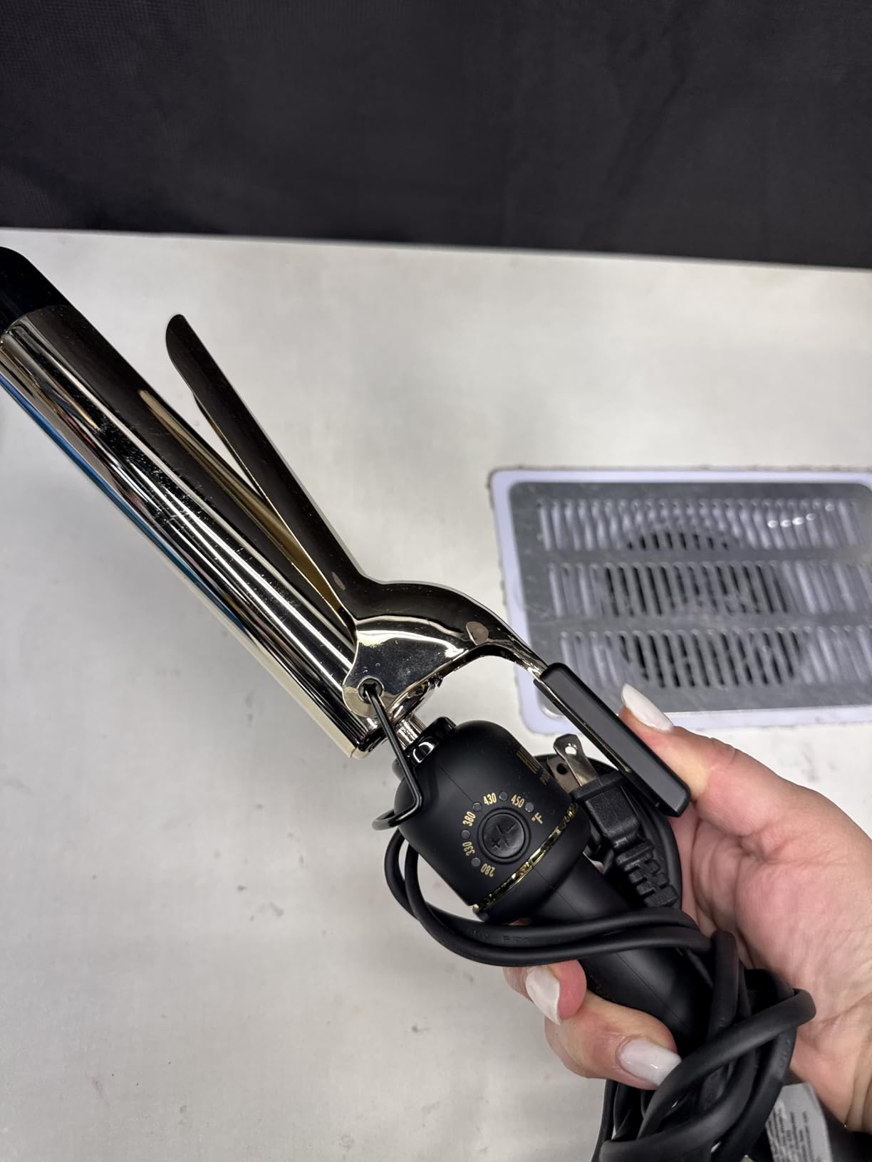 HOT Tools 24K Gold Professional 1