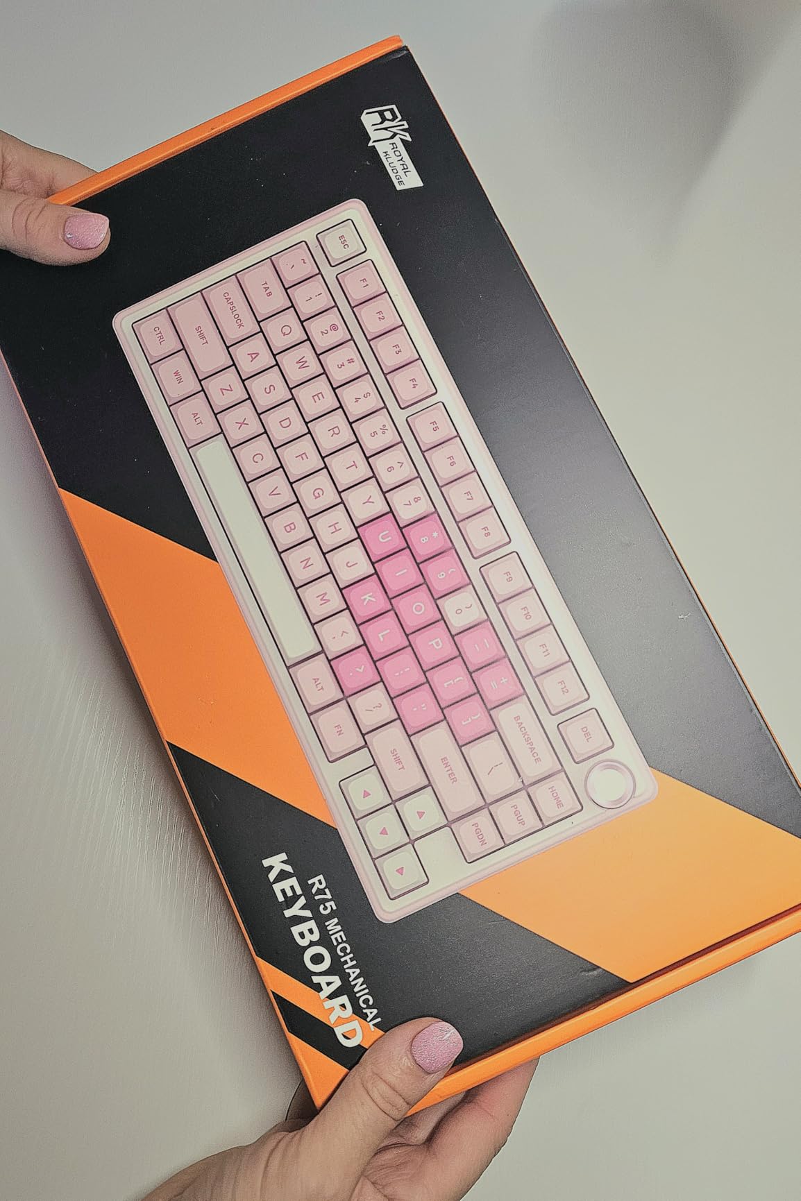 RK ROYAL KLUDGE R75 Wired Gaming Keyboard with Volume Knob, 75% Mechanical Gaming Keyboard Custom Gasket Mount with MDA Profile PBT Keycaps, QMK/VIA, Hot Swappable Silver Switch, Black - Customer Photo 2