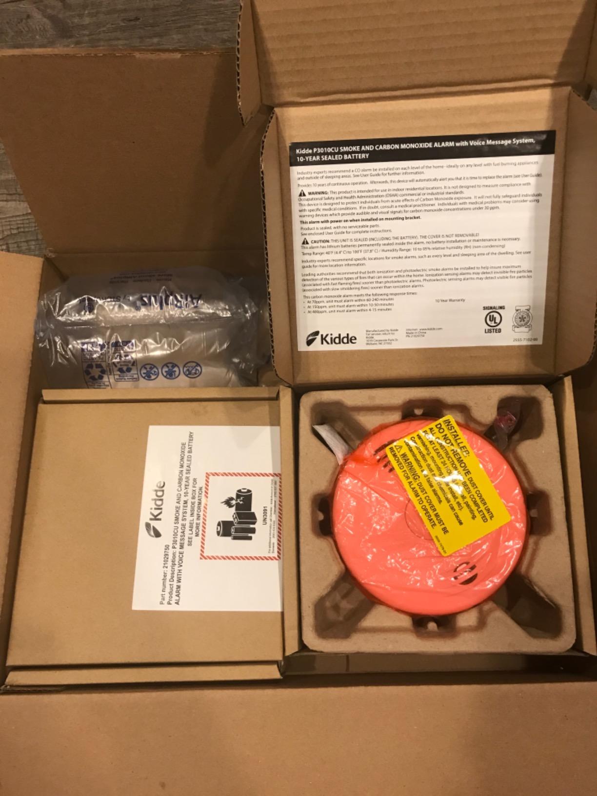 Kidde Smoke & Carbon Monoxide Detector, 10-Year Battery Powered, Voice Alerts, LED Warning Light Indicators Customer Review Kidde Smoke & Carbon Monoxide Detector, 10-Year Battery Powered, Voice Alerts, LED Warning Light Indicators - Customer Photo 1