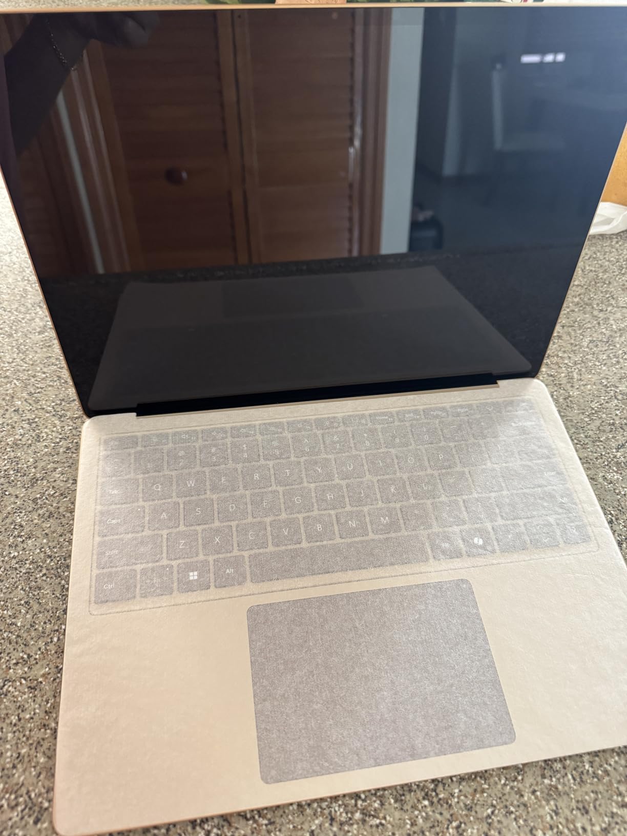 Surface Laptop (2024), Windows 11 Copilot+ PC, 13.8