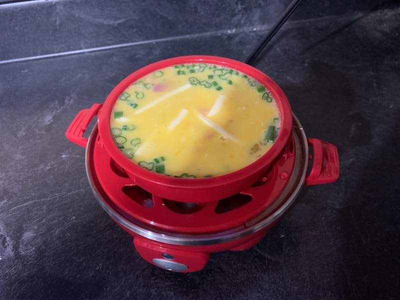 Dash Rapid Egg Cooker - Boiler, Poacher & Steamer - Includes Measuring & Recipe Guide - Dishwasher Safe - BPA Free - Holds 7 Eggs, Aqua - Customer Photo 2