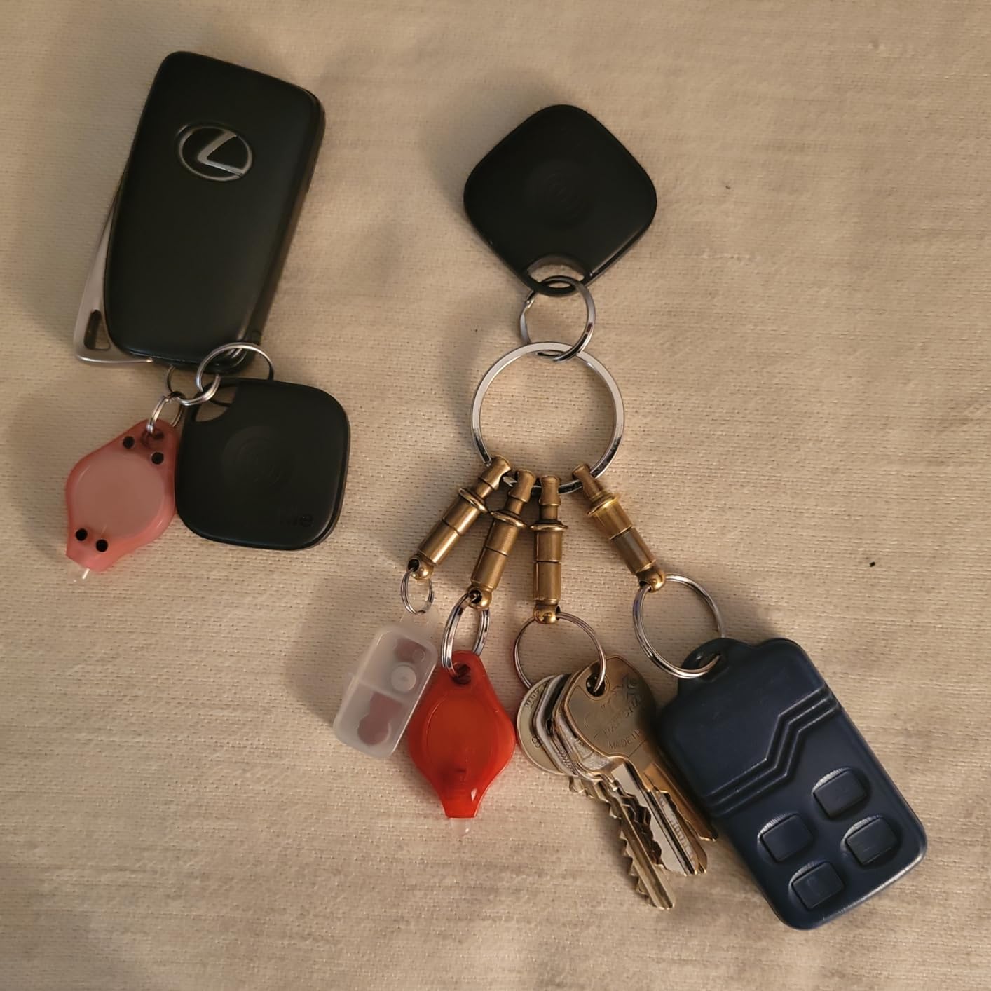 Life360 Tile - Bluetooth Tracker, Keys Finder and Item Locator for Keys, Bags and More. Phone Finder. Both iOS and Android Compatible. 1-Pack (Black) customer photo 1