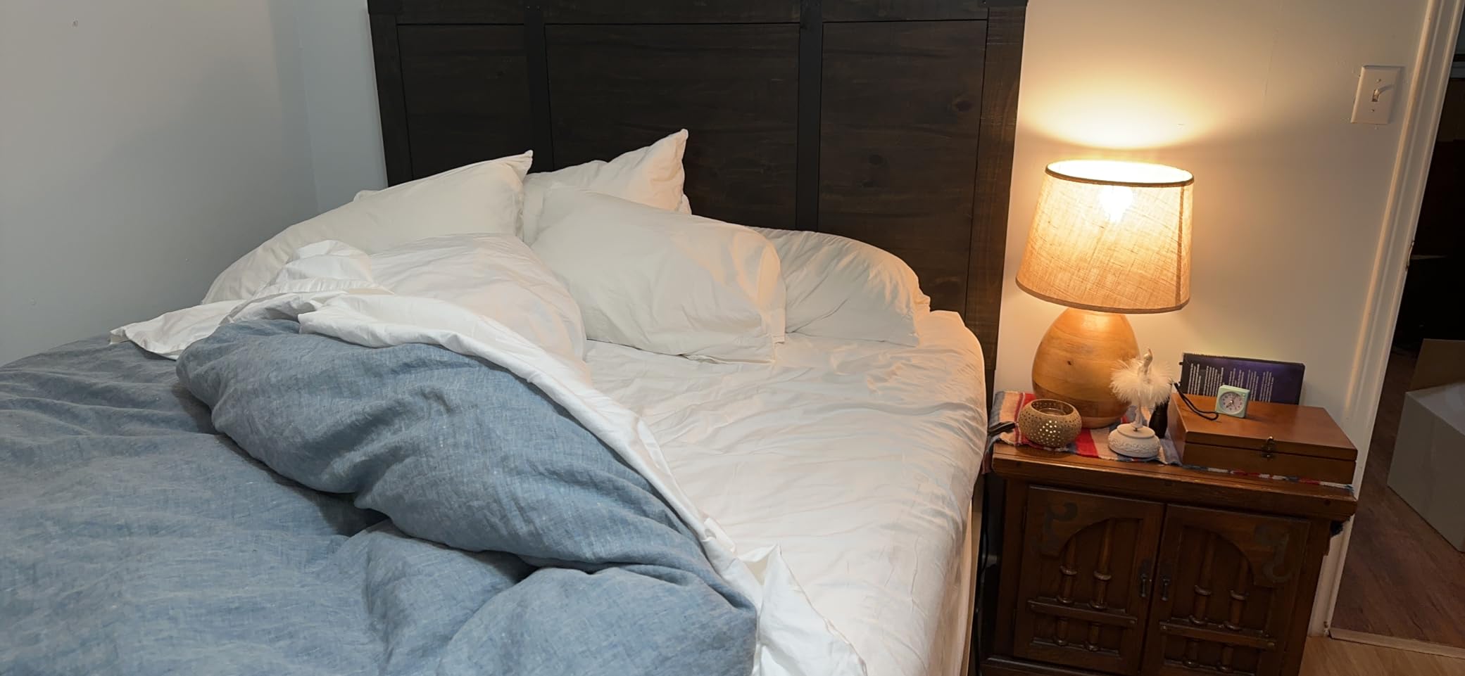 Brooklinen Luxury Sateen 4 Piece Sheet Set - 100% Cotton Bed Sheets, Soft & Durable Queen Size Sheets Set in Slate Grey, Oeko-TEX Certified Bedding Set, 1 Fitted Sheet, 1 Flat Sheet, 2 Pillowcases Customer Review Brooklinen Luxury Sateen 4 Piece Sheet Set - 100% Cotton Bed Sheets, Soft & Durable Queen Size Sheets Set in Slate Grey, Oeko-TEX Certified Bedding Set, 1 Fitted Sheet, 1 Flat Sheet, 2 Pillowcases - Customer Photo 1