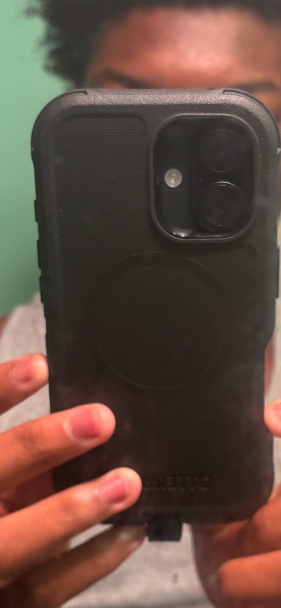 OtterBox iPhone 16 Defender Series Case - Black (Single Unit Ships in polybag) - Customer Photo 2
