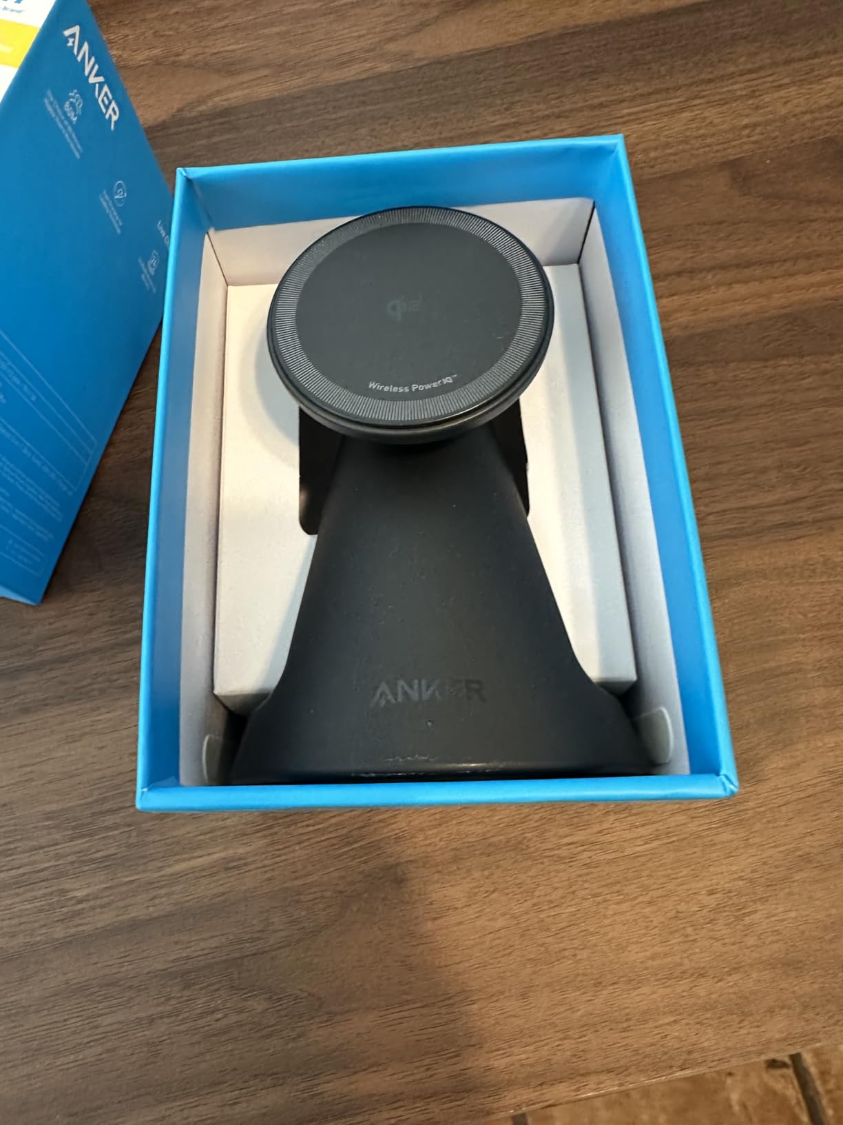 Anker MagSafe Charger Compatible, MagGo 3-in-1 Charging Station, Nano Charging Stand, Qi2 Certified 15W Magnetic Wireless Charger Dock, for iPhone17/16/15/14, Apple Watch,AirPods (Adapter Included) - Customer Photo 3