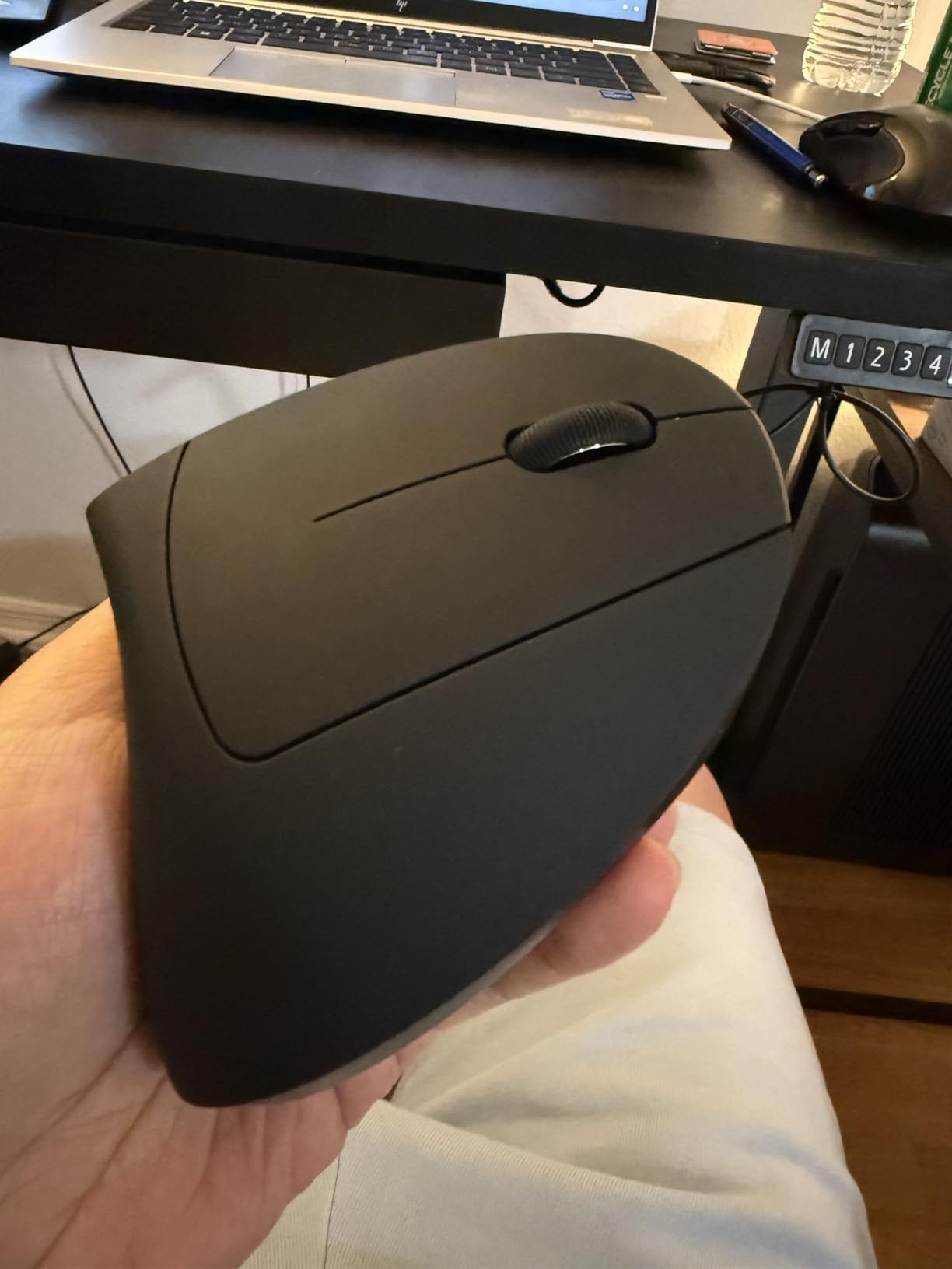 TECKNET Ergonomic Mouse, Wireless Bluetooth Vertical Mouse, 4800 DPI Optical Tracking, 6 Adjustable DPI, Quiet Clicks, 2.4GHz with USB A Receiver, 12 Months Battery, 6 Buttons, Wide Compatibility customer photo 2