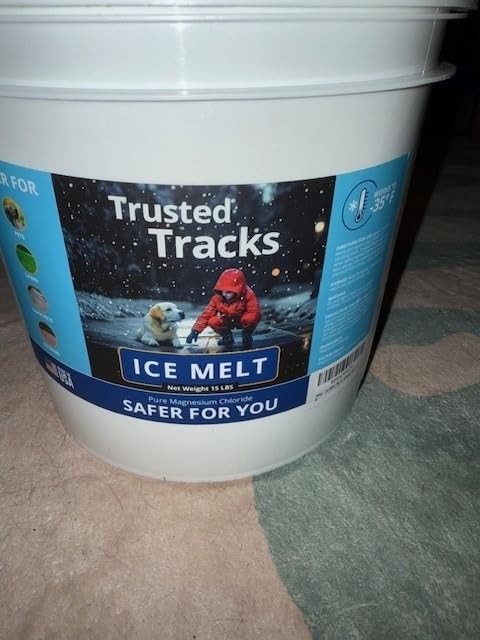 Ice Melt, Pet Safe Ice Melt, 15 LBS Premium Snow Melter, Pure Magnesium Chloride, Safer for Pets, Concrete, Effective to -35 F, 15 lb - Customer Photo 2