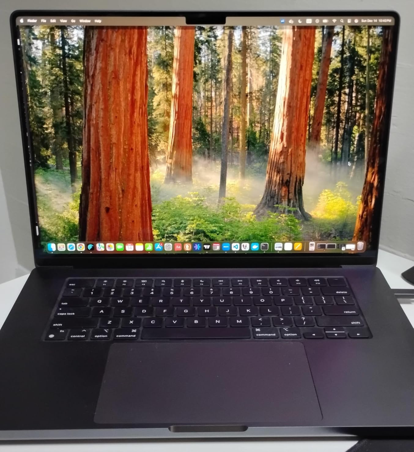 2024 MacBook Pro Laptop with M4 Pro, 14‑core CPU, 20‑core GPU: Built for Apple Intelligence, 16.2-inch Liquid Retina XDR Display, 24GB Unified Memory, 512GB SSD Storage; Space Black customer photo 1