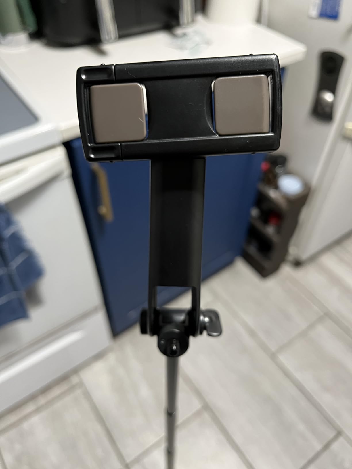 Selfie Stick Travel Tripod for Cell Phone with Remote Control and Phone Holder, Extendable Selfie Stick for iPhone, iPhone Tripod for Video Recording, 50 Inch, Black Customer Review Selfie Stick Travel Tripod for Cell Phone with Remote Control and Phone Holder, Extendable Selfie Stick for iPhone, iPhone Tripod for Video Recording, 50 Inch, Black - Customer Photo 4
