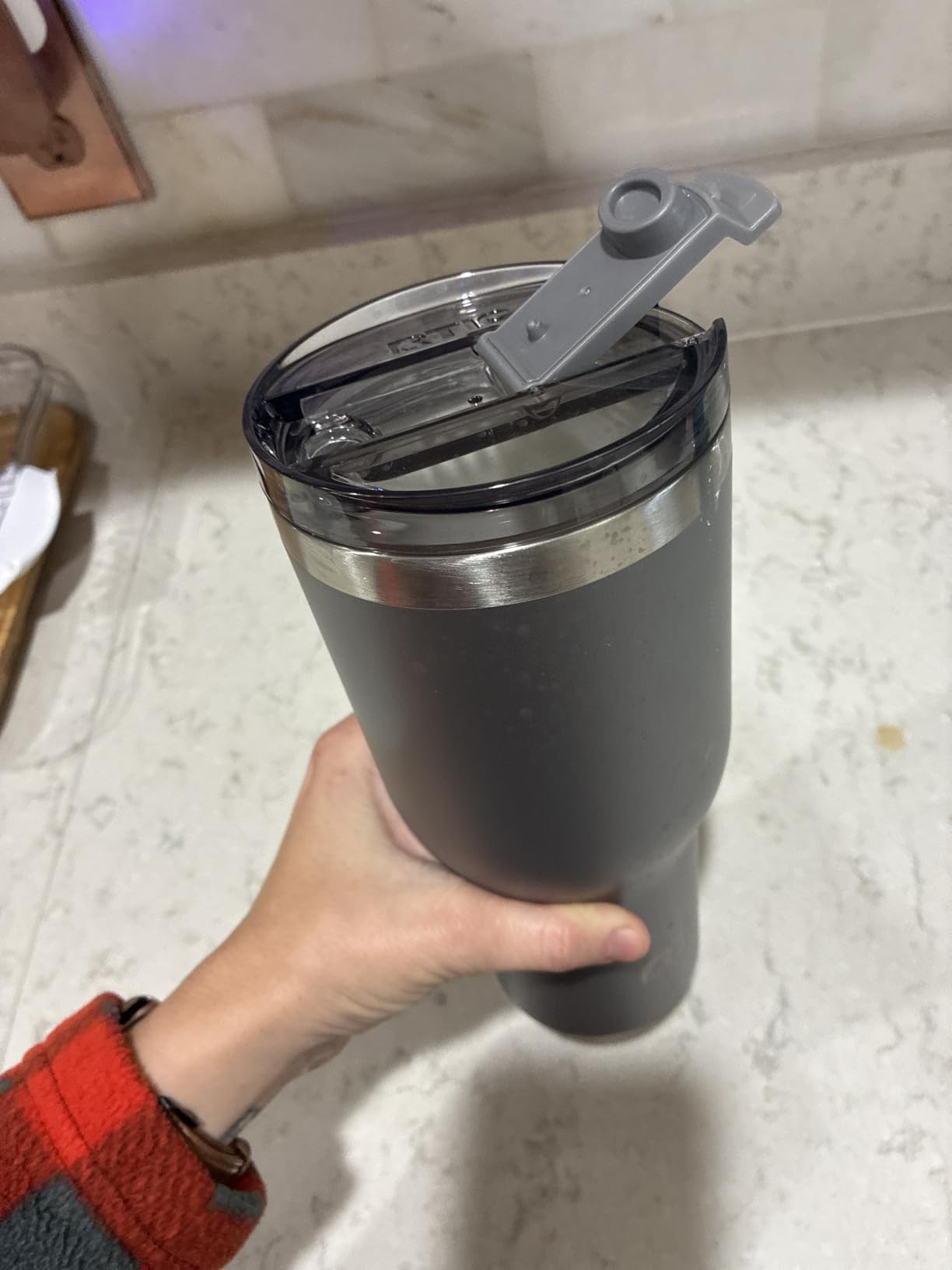 RTIC 20oz Essential Tumbler with Lid, Ceramic Lined, Insulated, Stainless Steel, Metal, Double Wall Vacuum-Insulation, Travel Cup for Iced Coffee, Tea, Hot and Cold Drink, Black - Customer Photo 2